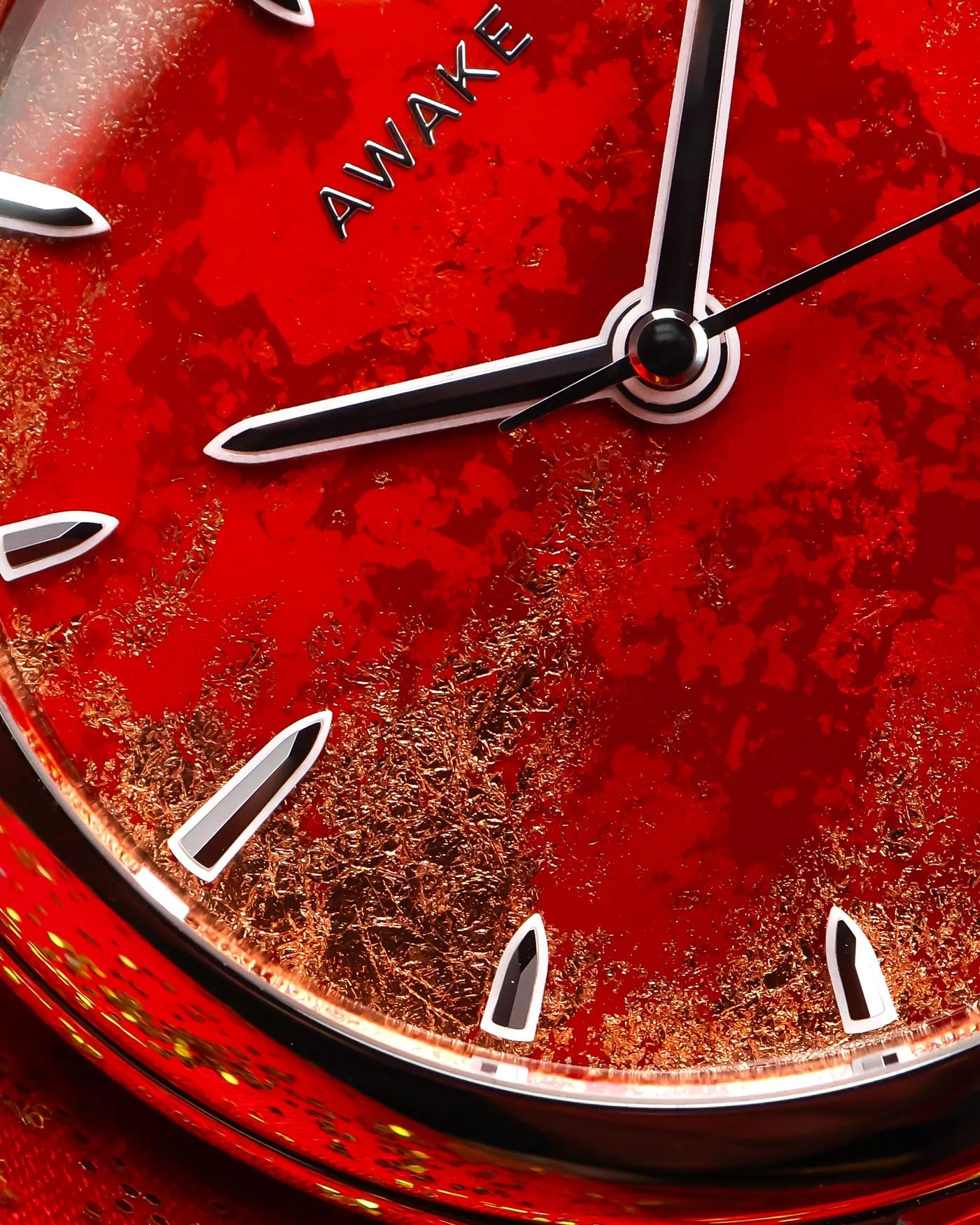 AWAKE SON MAI - FROSTED LEAF - ROYAL RED - Limited Edition