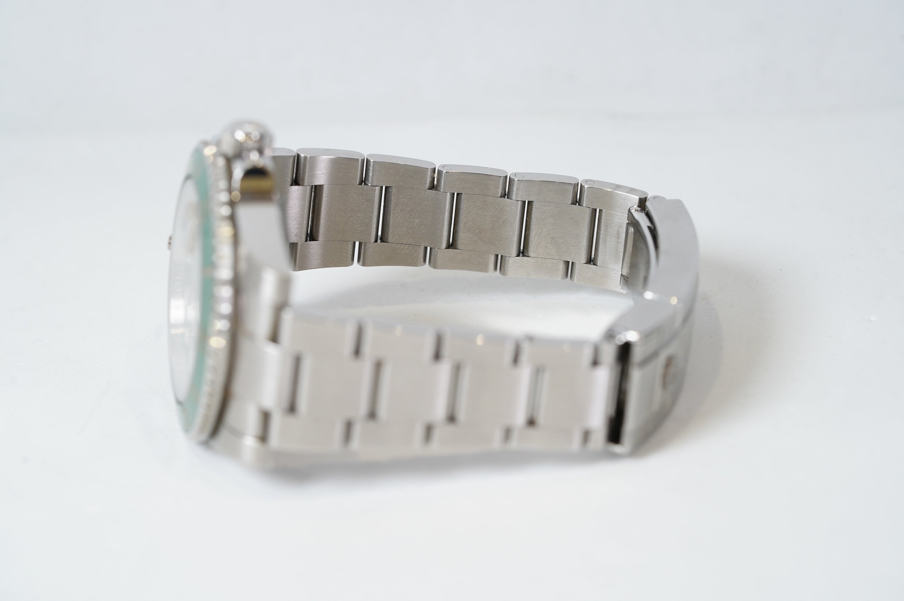 Rolex Submariner - Green Hulk (116610LV)