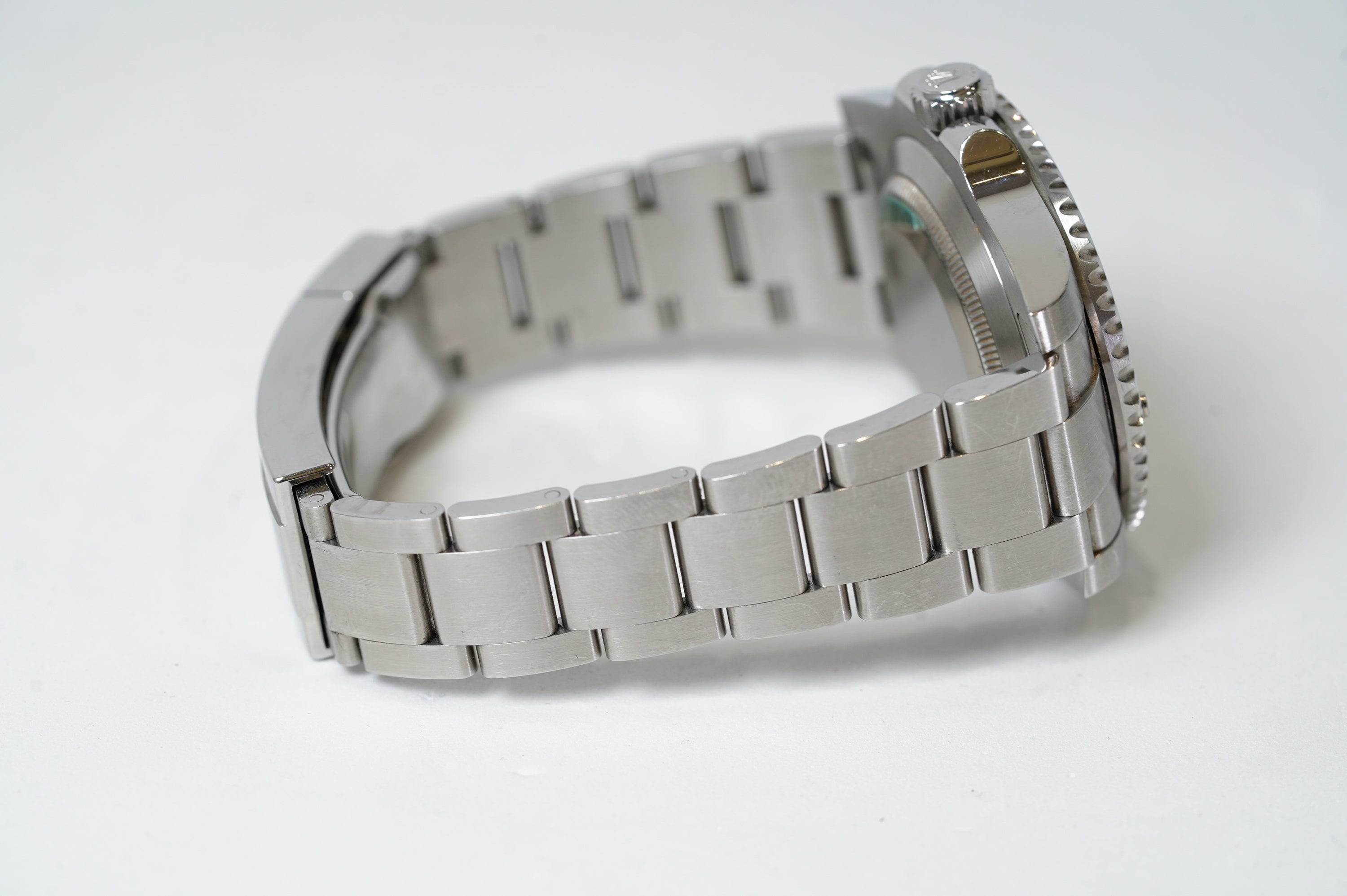 Rolex Submariner - Green Hulk (116610LV)