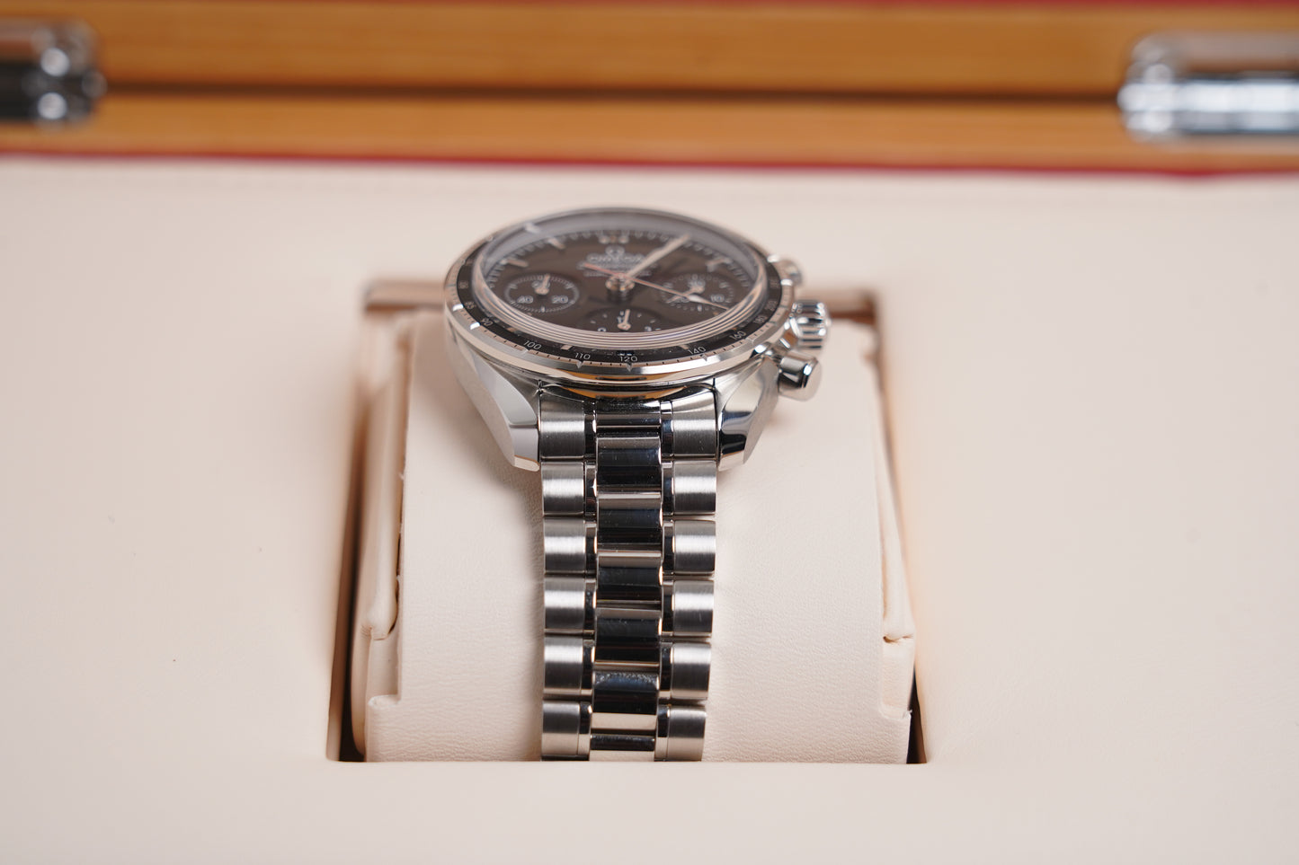 Omega Speedmaster 38 Chronograph (324.30.38.50.01.001)