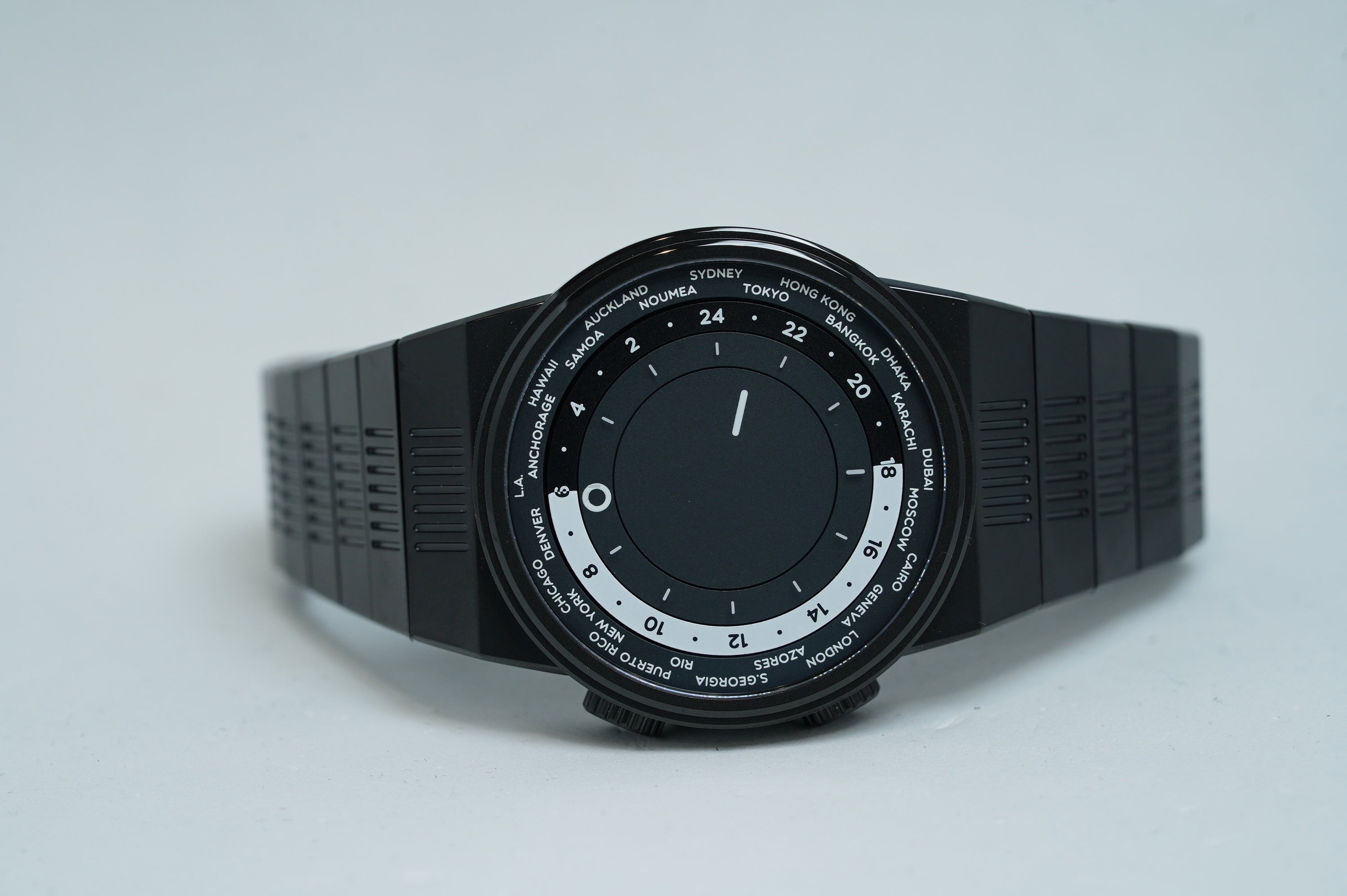 Alterum Worldtimer Automatic GMT Limited Edition of 100 Pieces