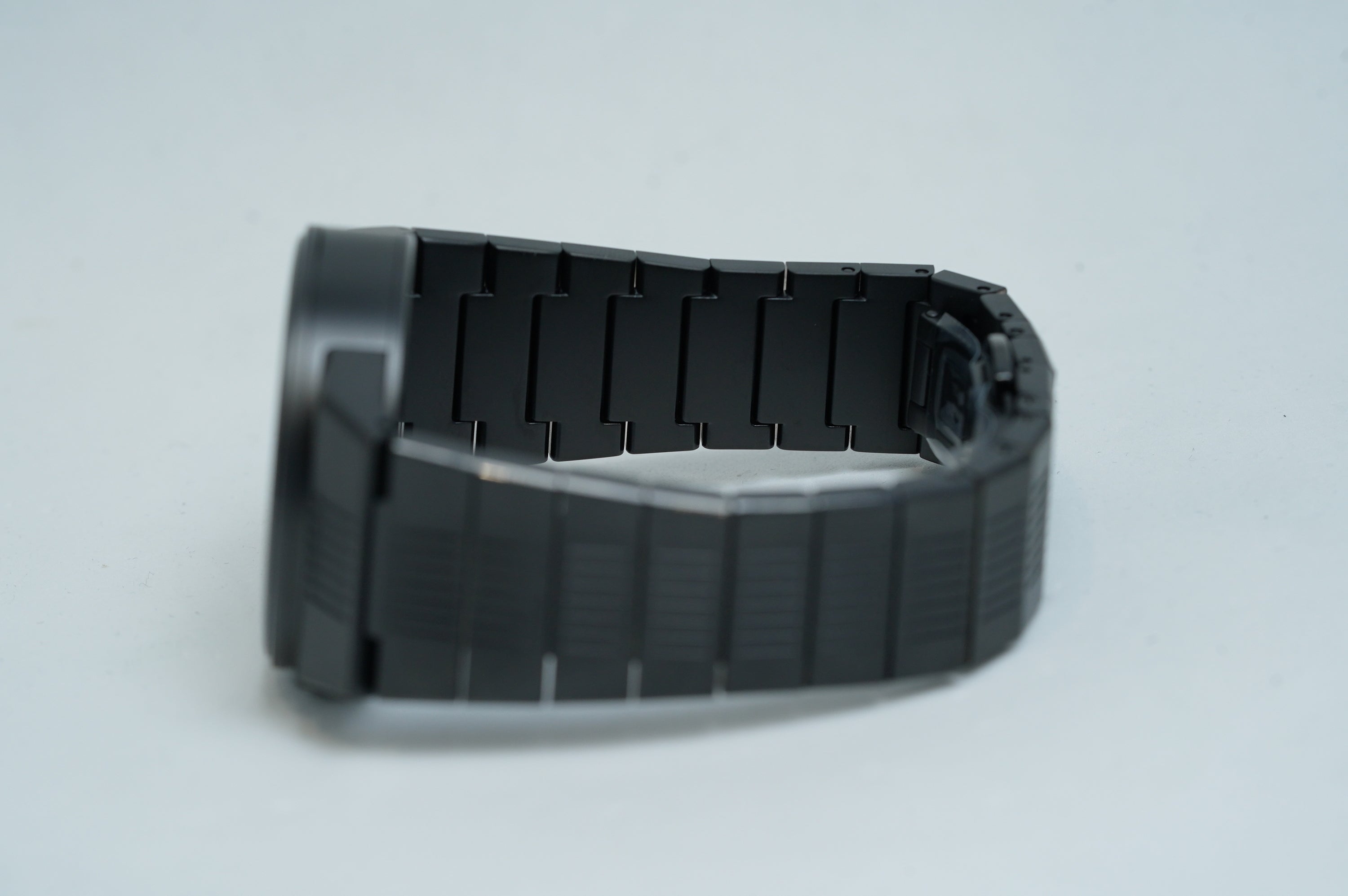 Alterum Worldtimer Automatic GMT Limited Edition of 100 Pieces