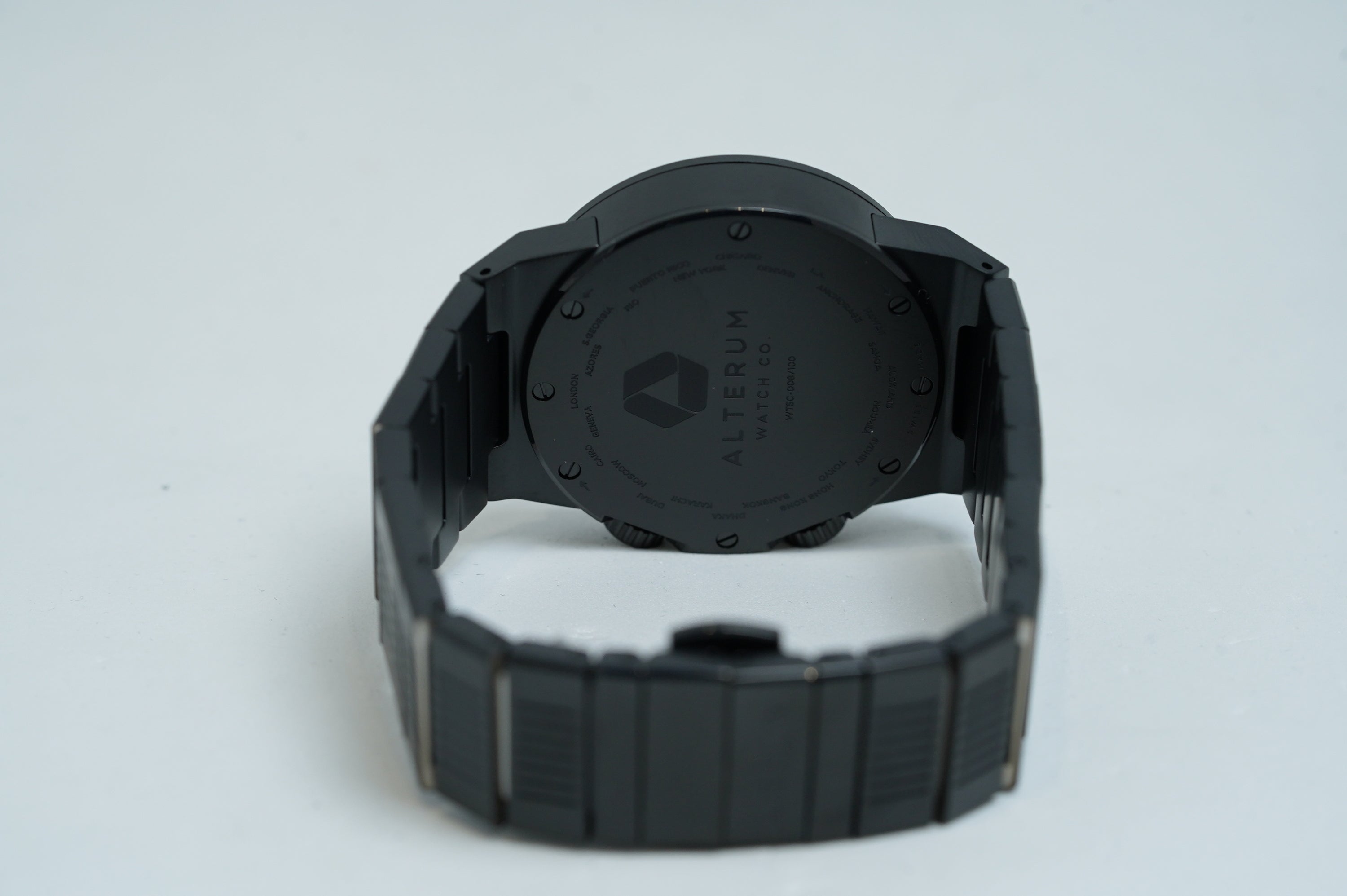 Alterum Worldtimer Automatic GMT Limited Edition of 100 Pieces