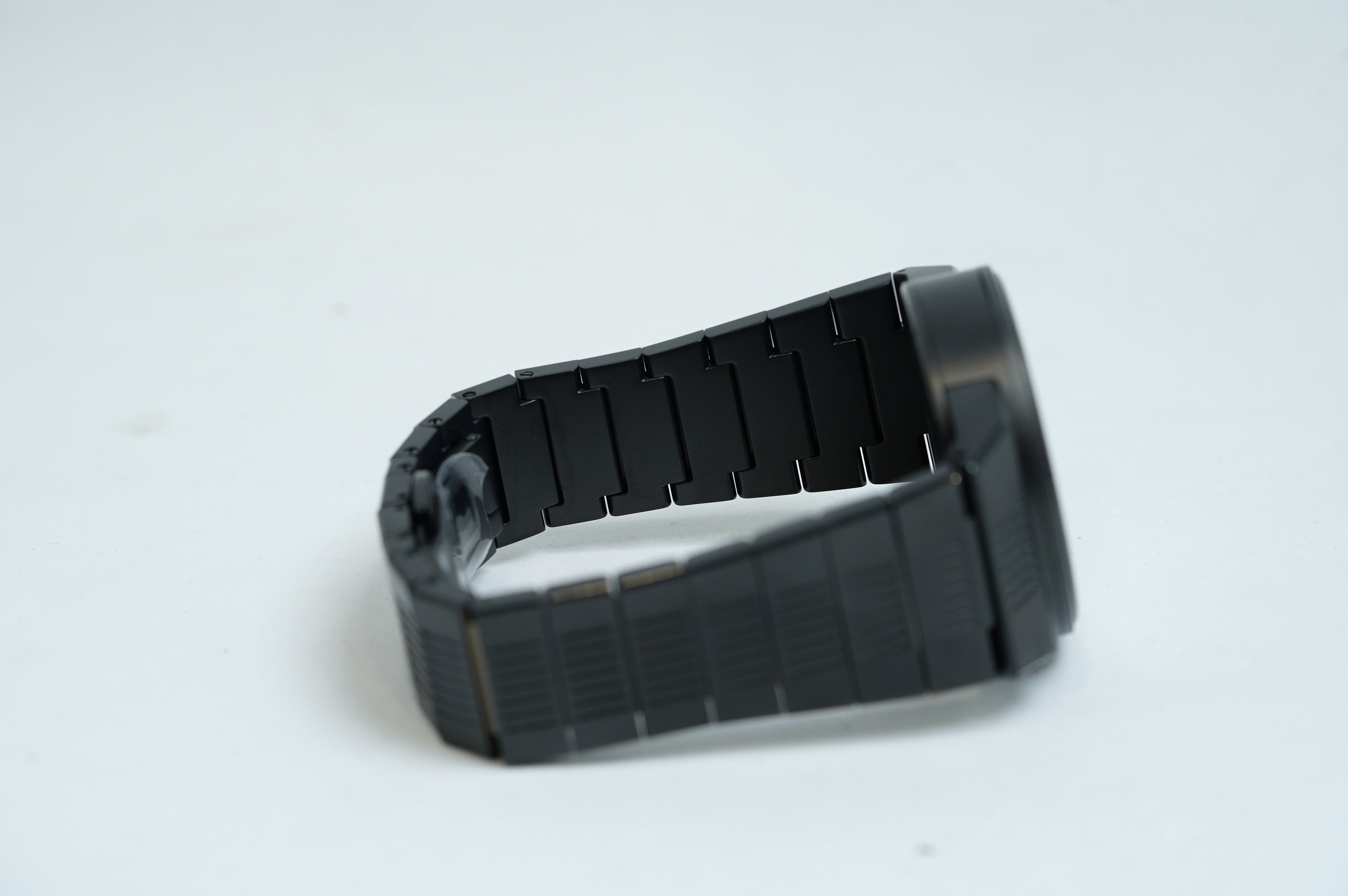 Alterum Worldtimer Automatic GMT Limited Edition of 100 Pieces