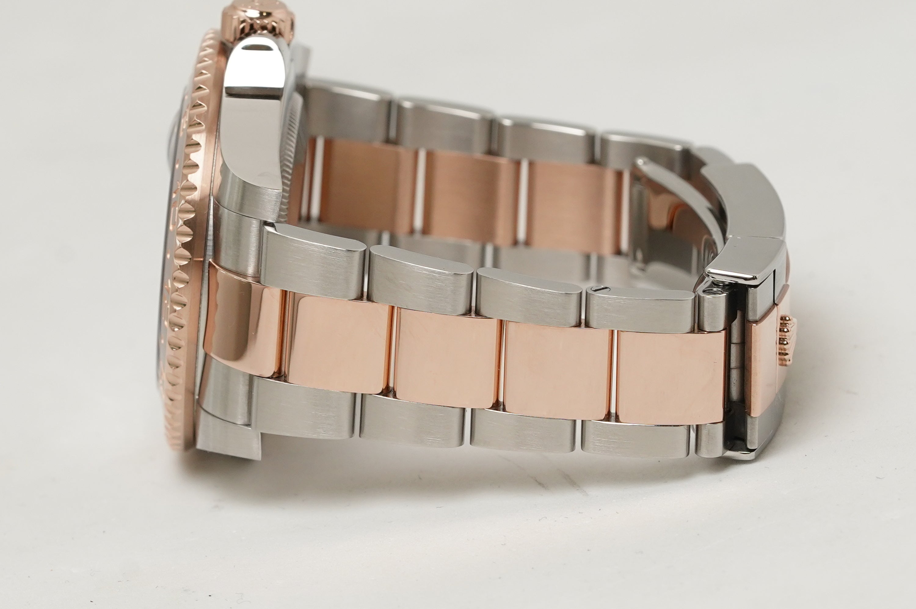 Rolex GMT-Master II - Rootbeer (126711CHNR-0002)