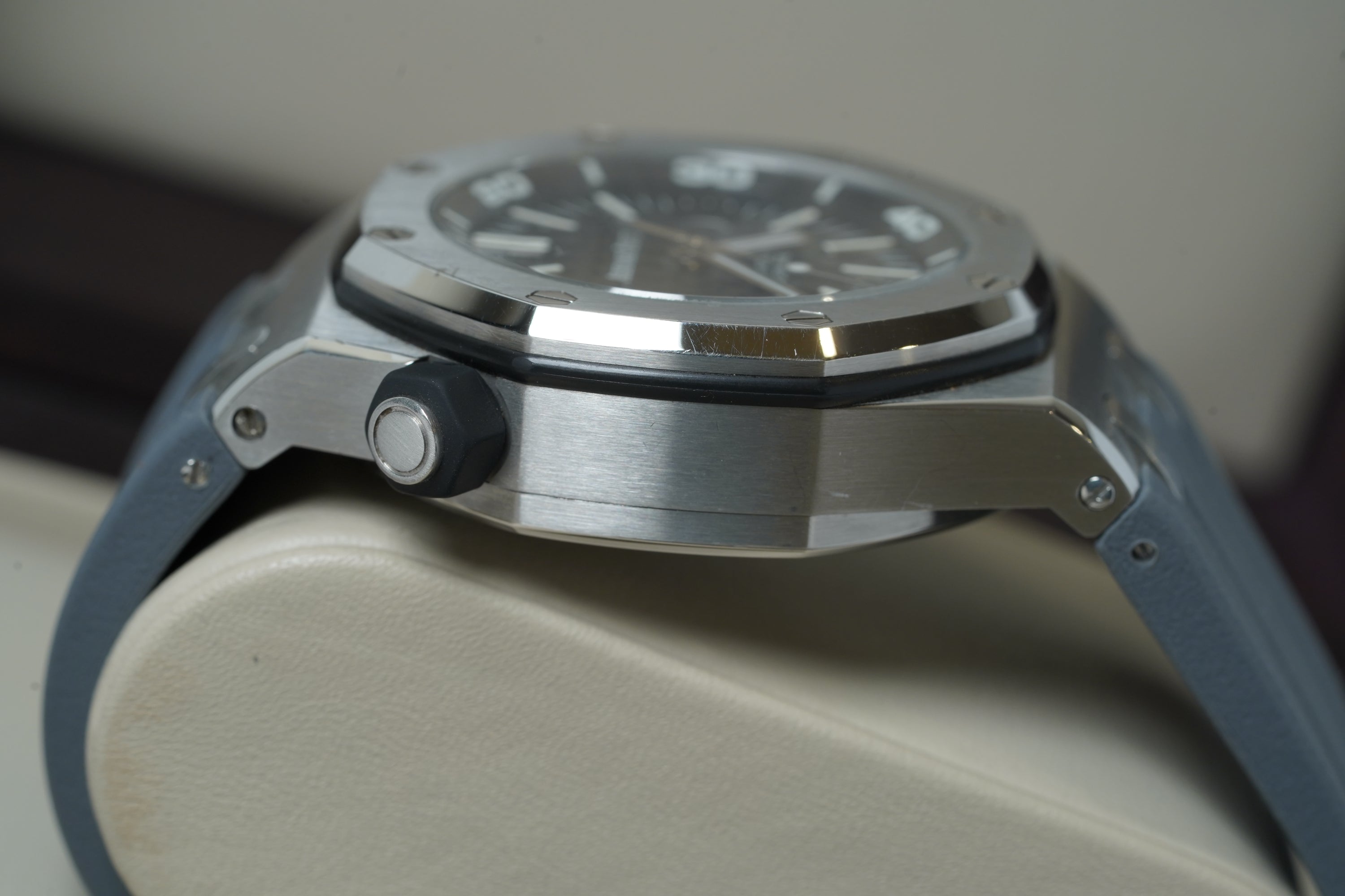 Audemars Piguet Royal Oak 15703ST Offshore Diver
