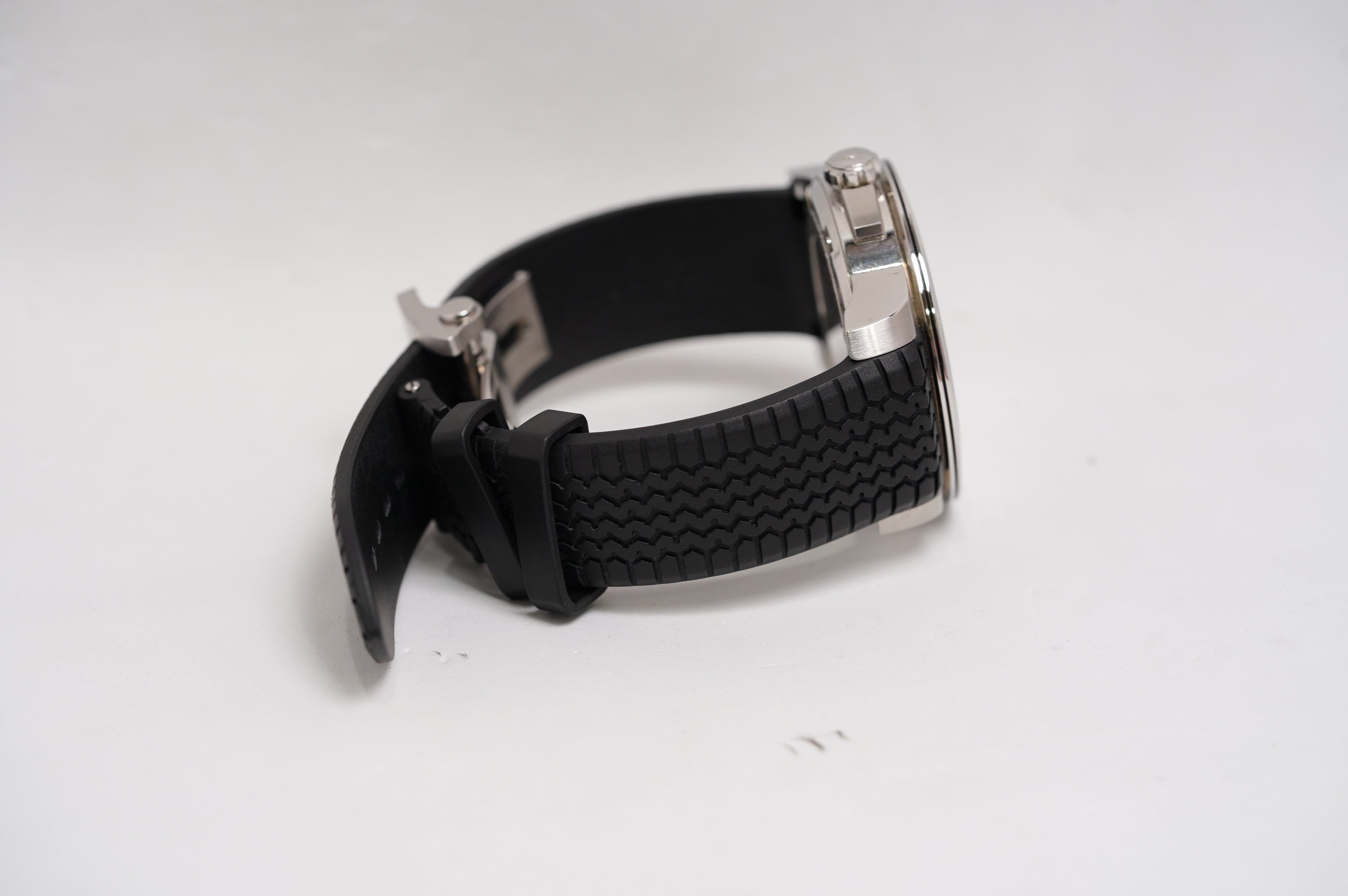 Chopard Black Mille Miglia GTS 43 mm Automatic (168565-3001)