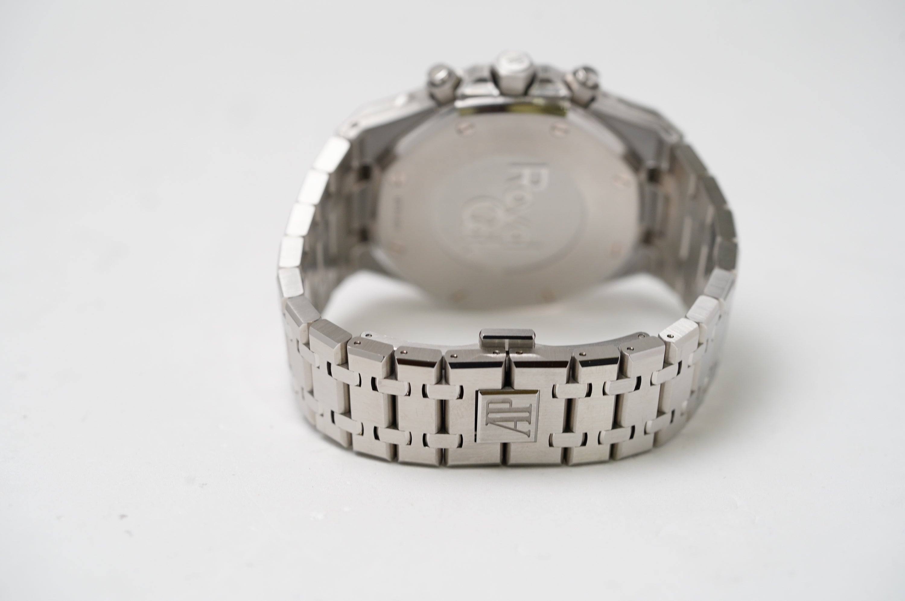 Audemars Piguet Royal Oak Chronograph (26331ST.OO.1220ST.03)