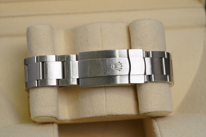 Rolex Oyster Perpetual 39 (114300)
