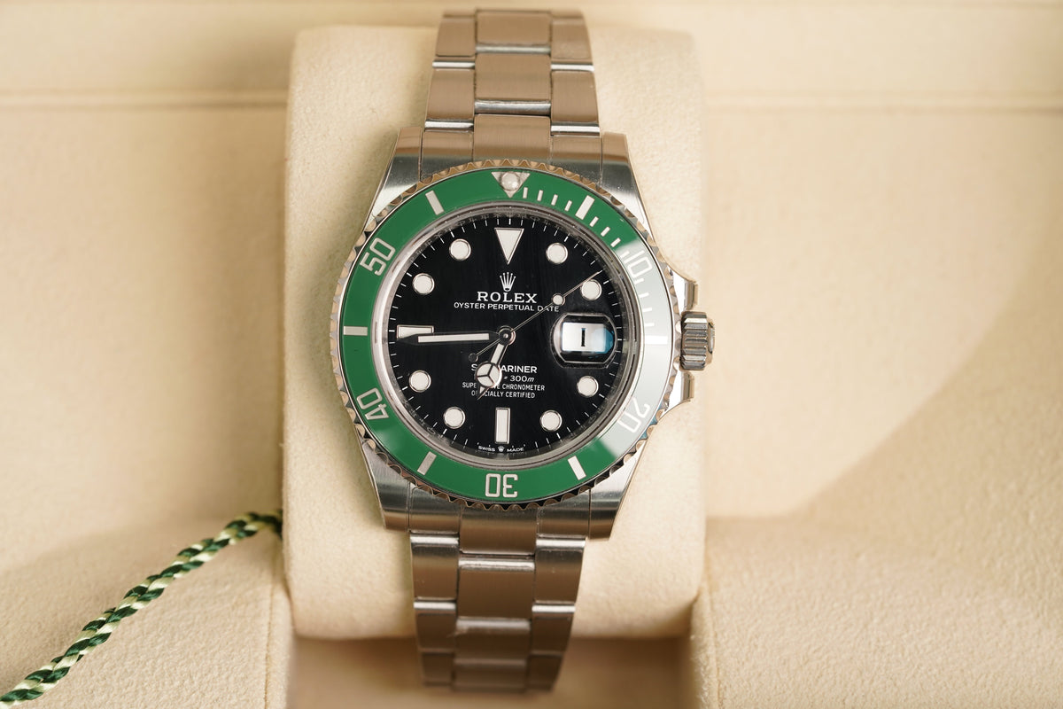 Rolex Submariner - Starbucks (126610LV)