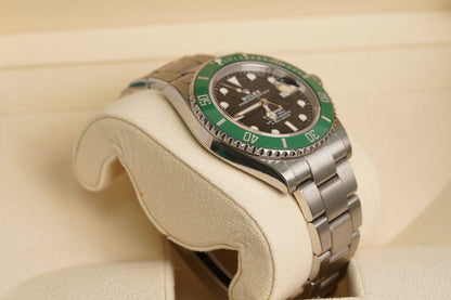 Rolex Submariner - Starbucks (126610LV)