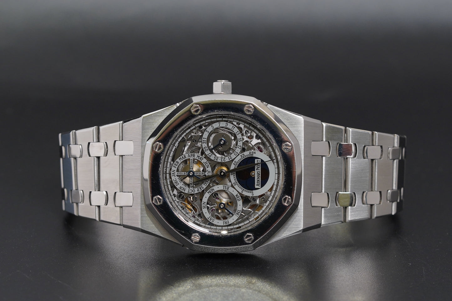 Audemars Piguet Royal Oak 39 Perpetual Calendar (25829SP.OO.0944SP.01)