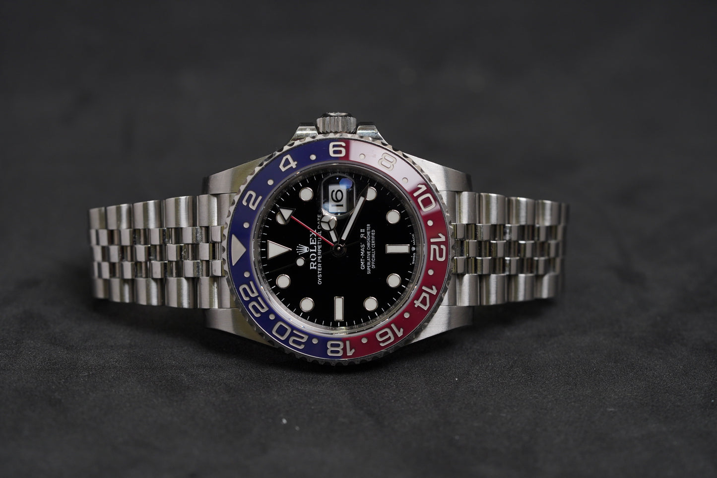 Rolex GMT-Master II - Pepsi (126710BLRO-0001)