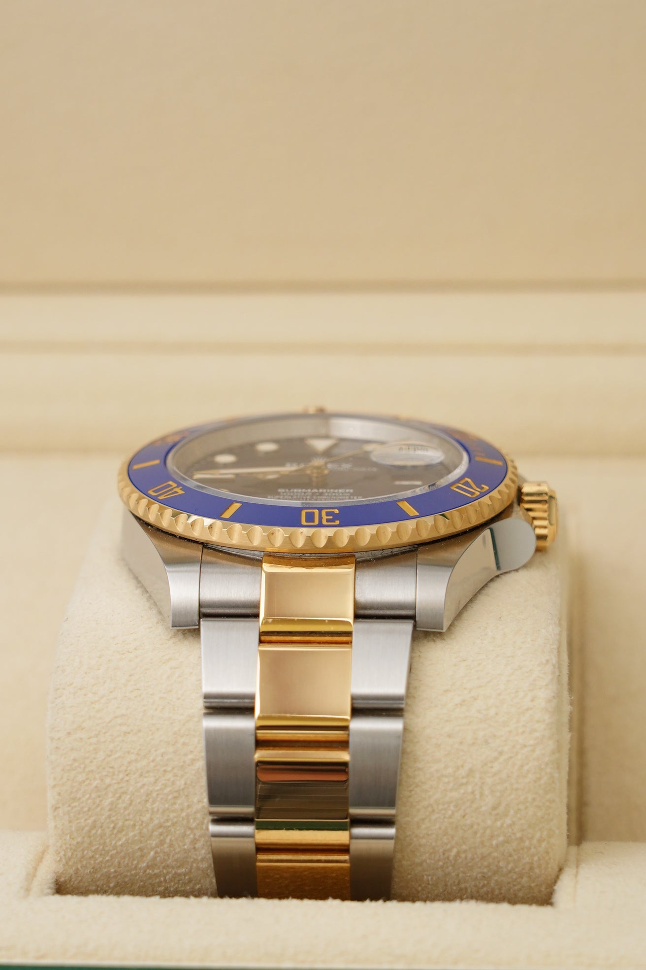 Rolex Submariner - Bluesy (126613LB-0002)