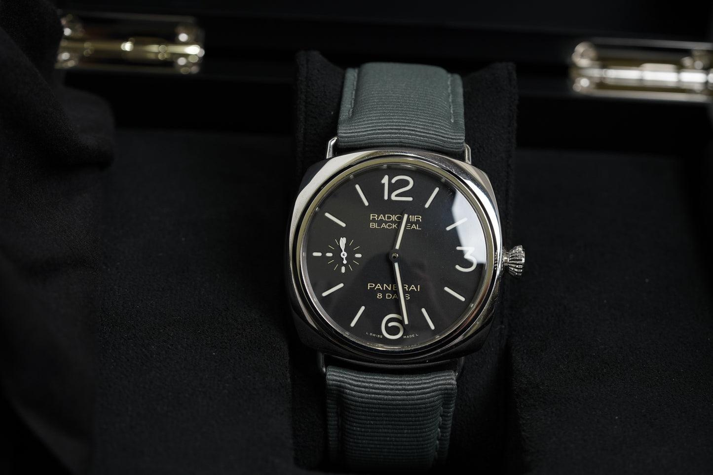 Panerai Radiomir 8 Days (PAM00609)