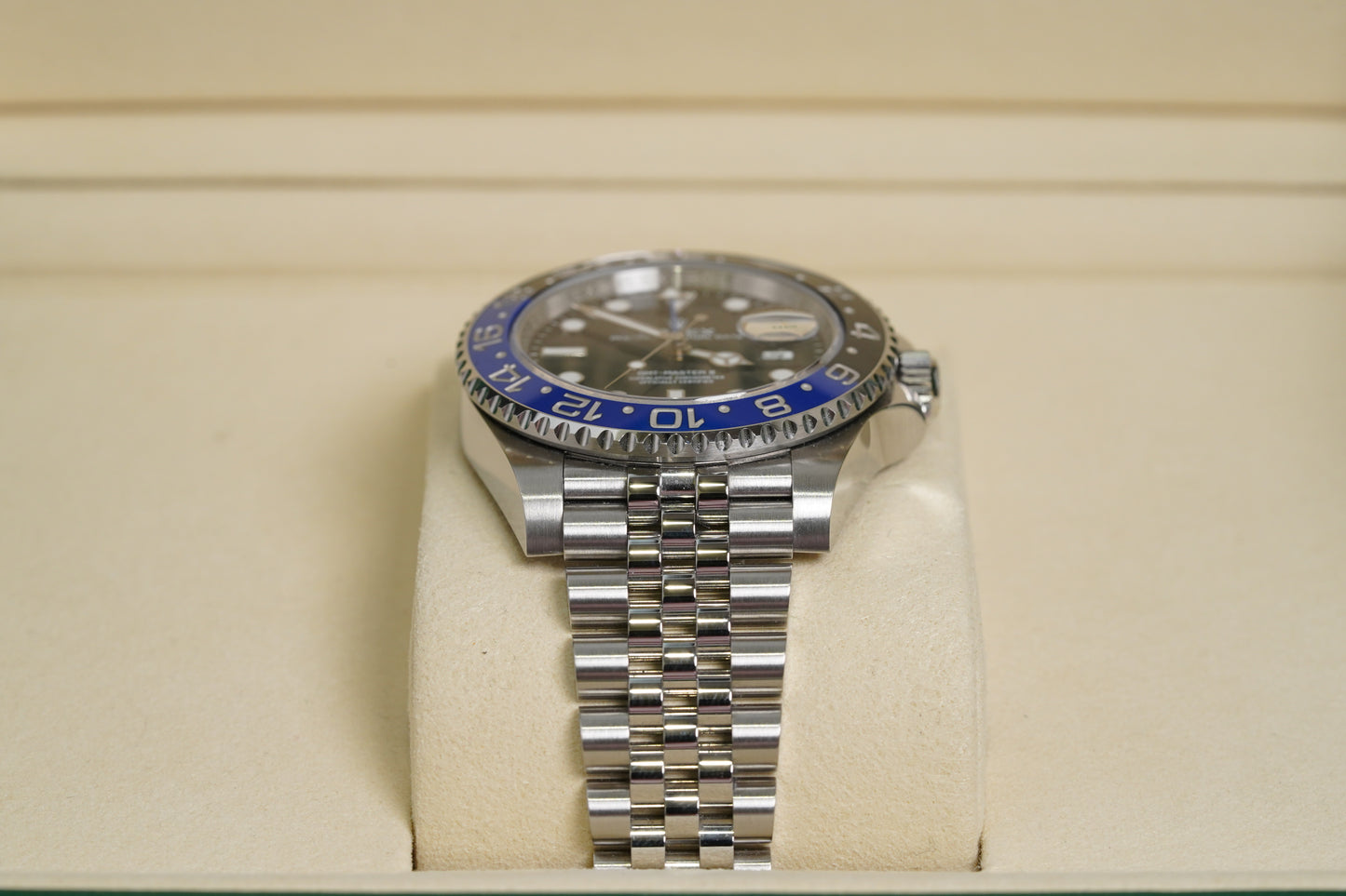 Rolex GMT-Master II - Batgirl (126710BLNR-0002)