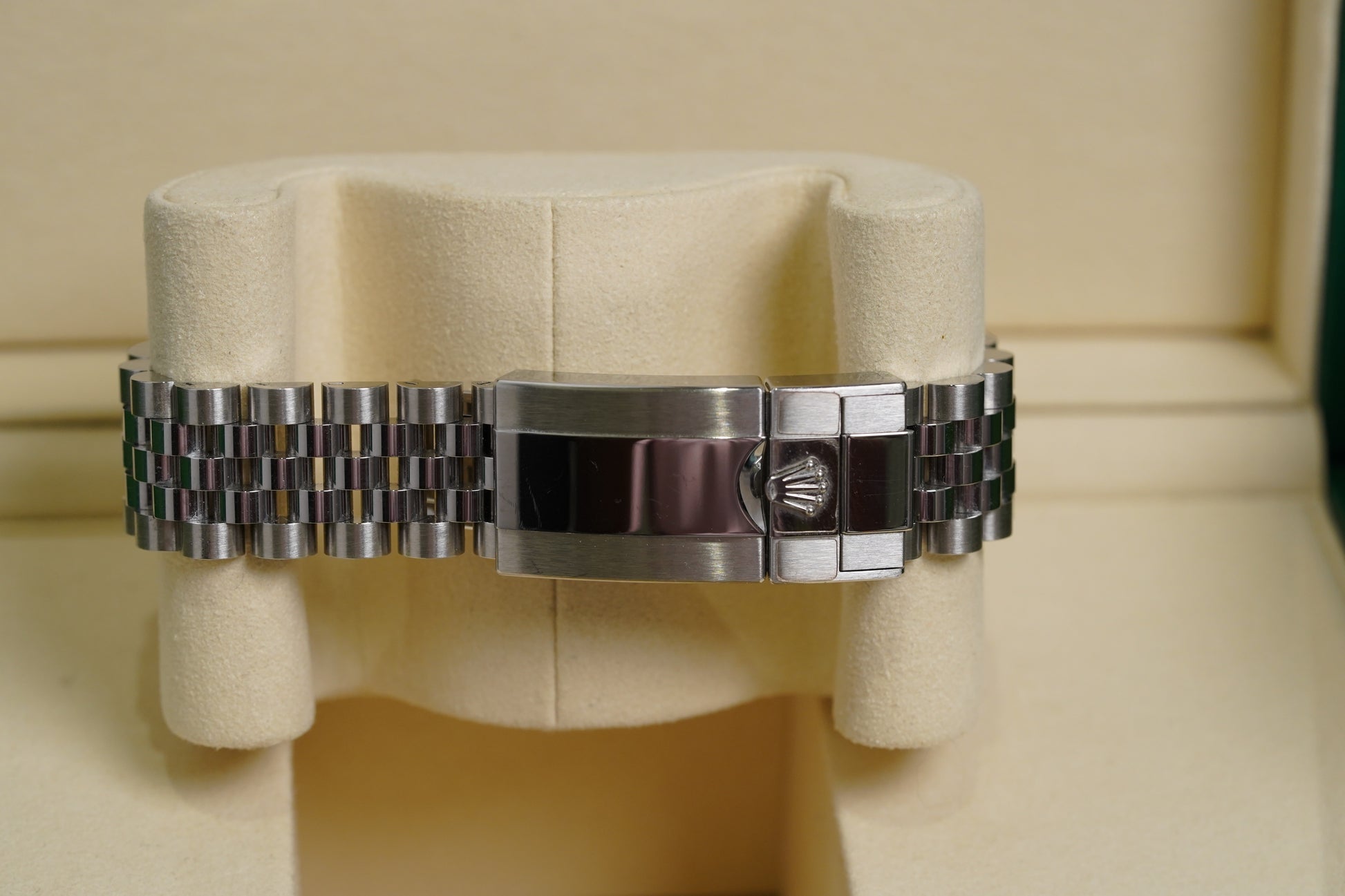 Rolex GMT-Master II - Batgirl (126710BLNR-0002)
