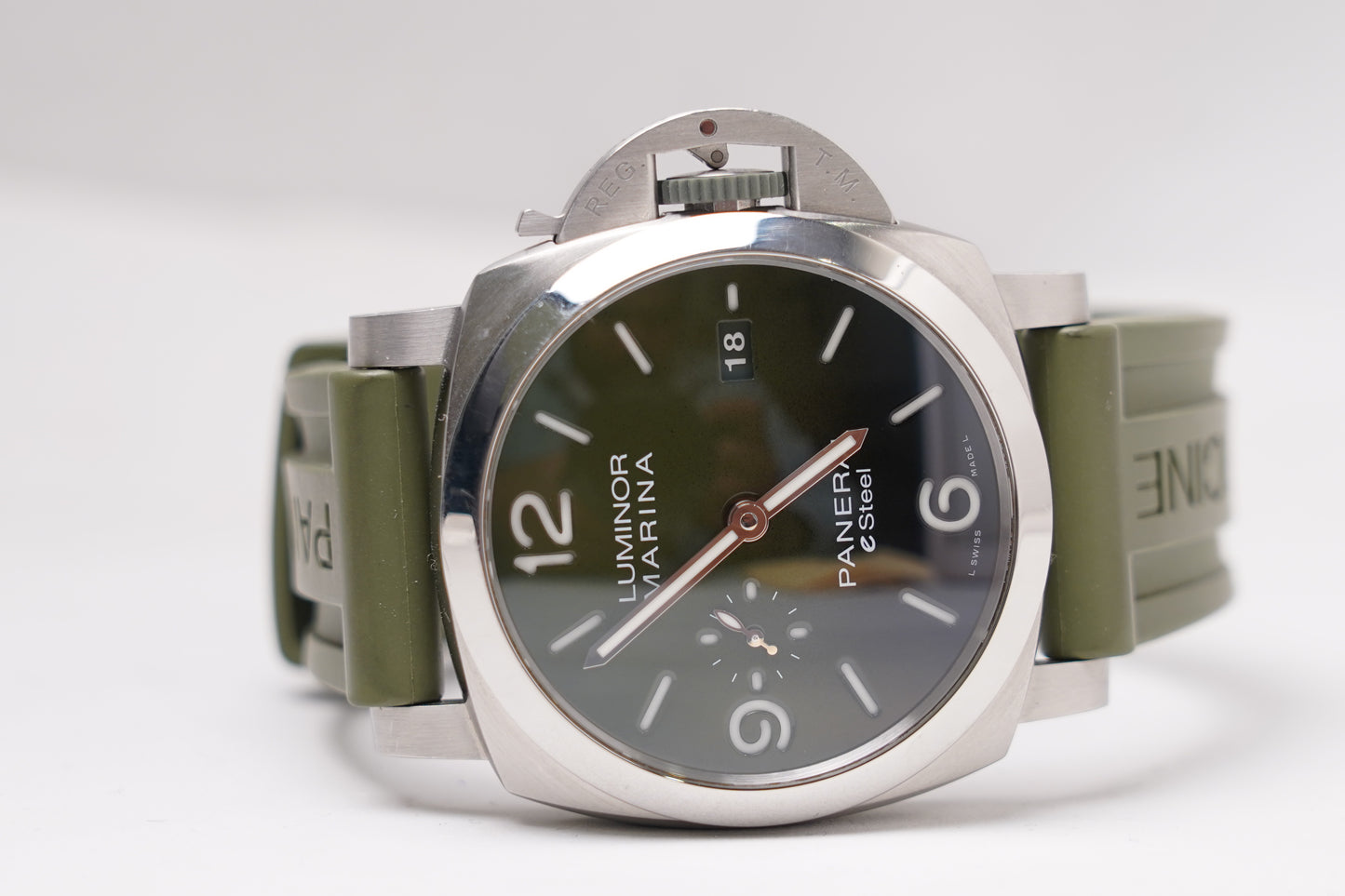 Panerai Luminor Marina 44 (PAM01356)