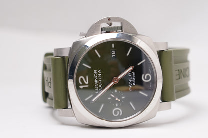Panerai Luminor Marina 44 (PAM01356)