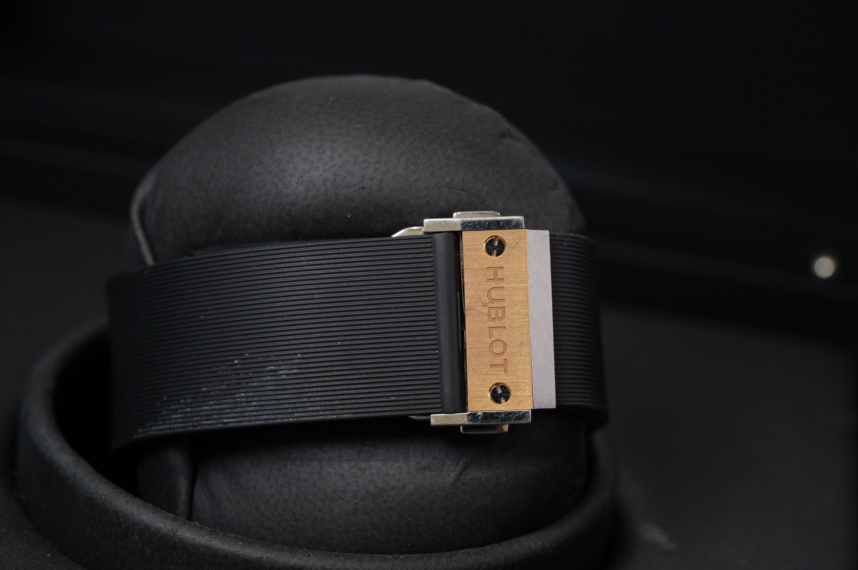 Hublot Classic Fusion Titanium King Gold (511.NO.1181.RX)