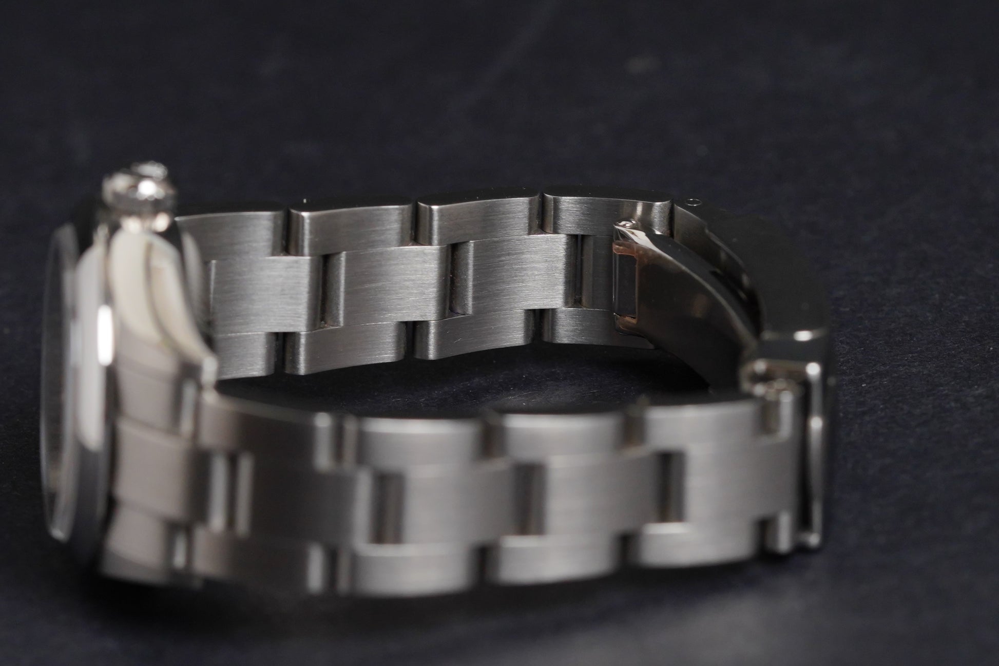 Rolex Oyster Perpetual 28 (276200-0001)