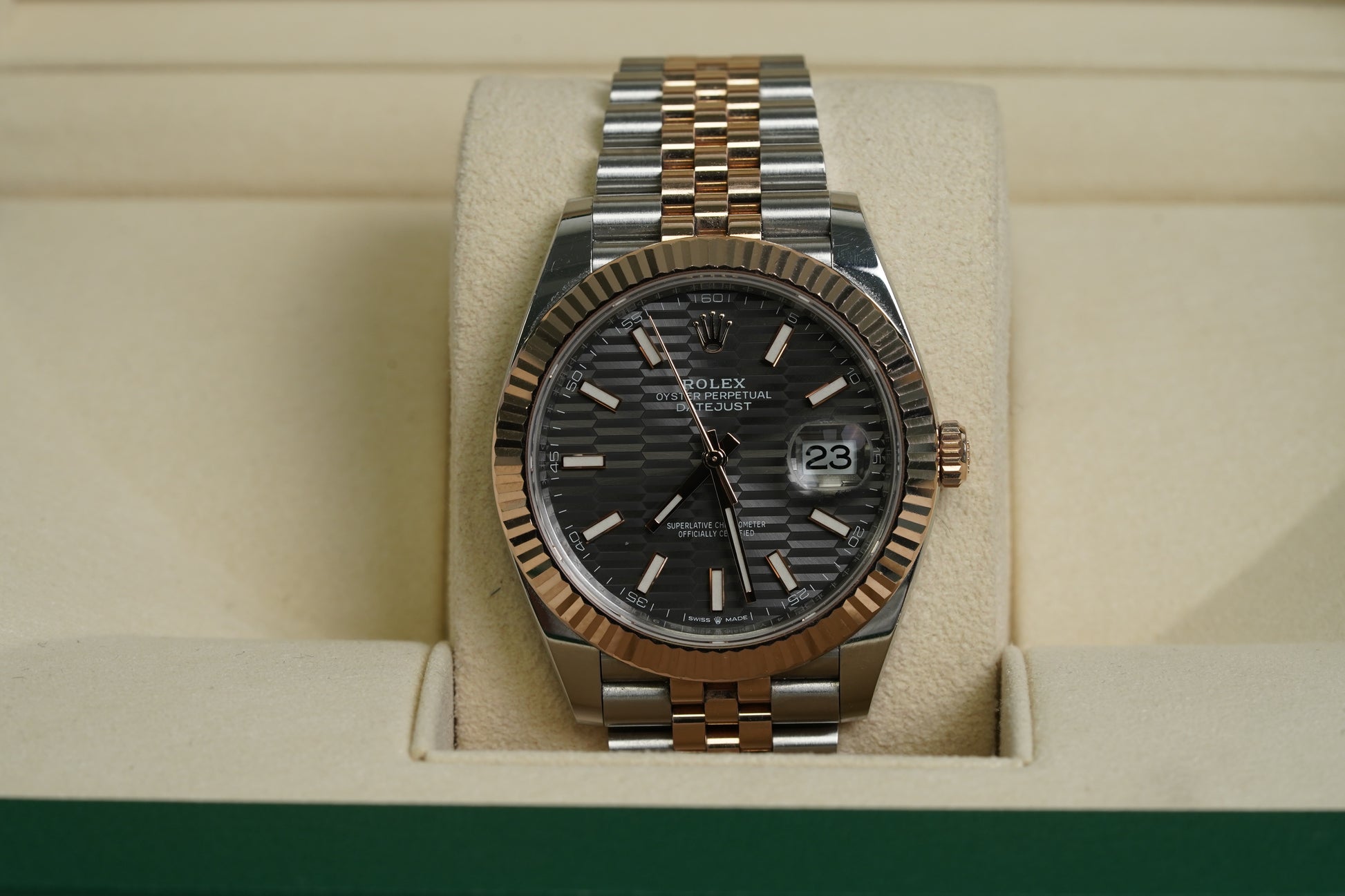 Rolex Datejust 41 Grey-motif (126331)