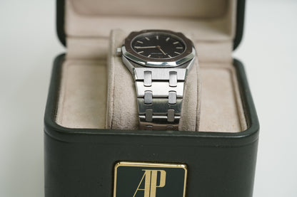 Audemars Piguet Royal Oak (66007ST)