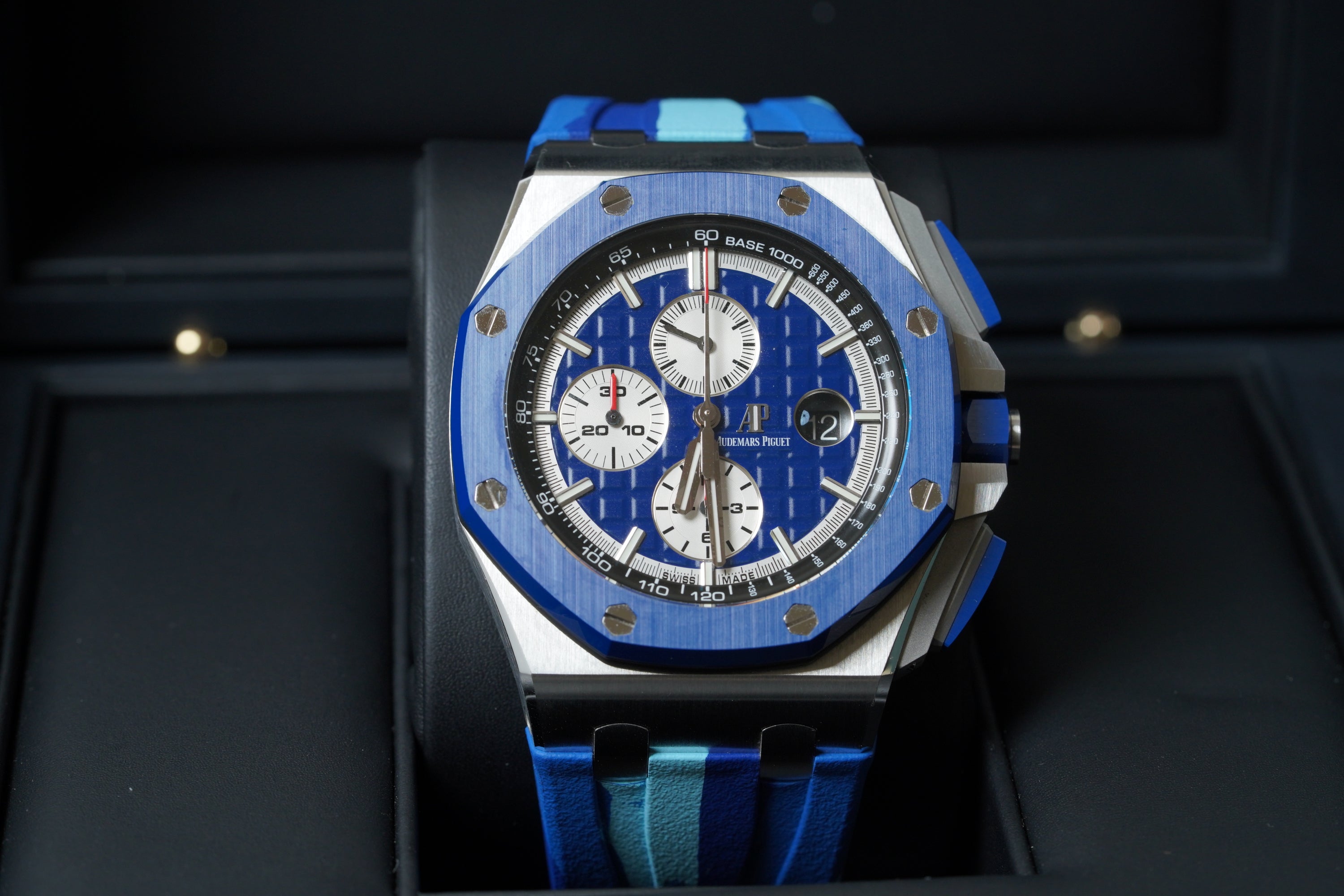 Audemars Piguet Royal Oak Offshore Chronograph "Camouflage Blue" (26400SO.OO.A335CA.01)
