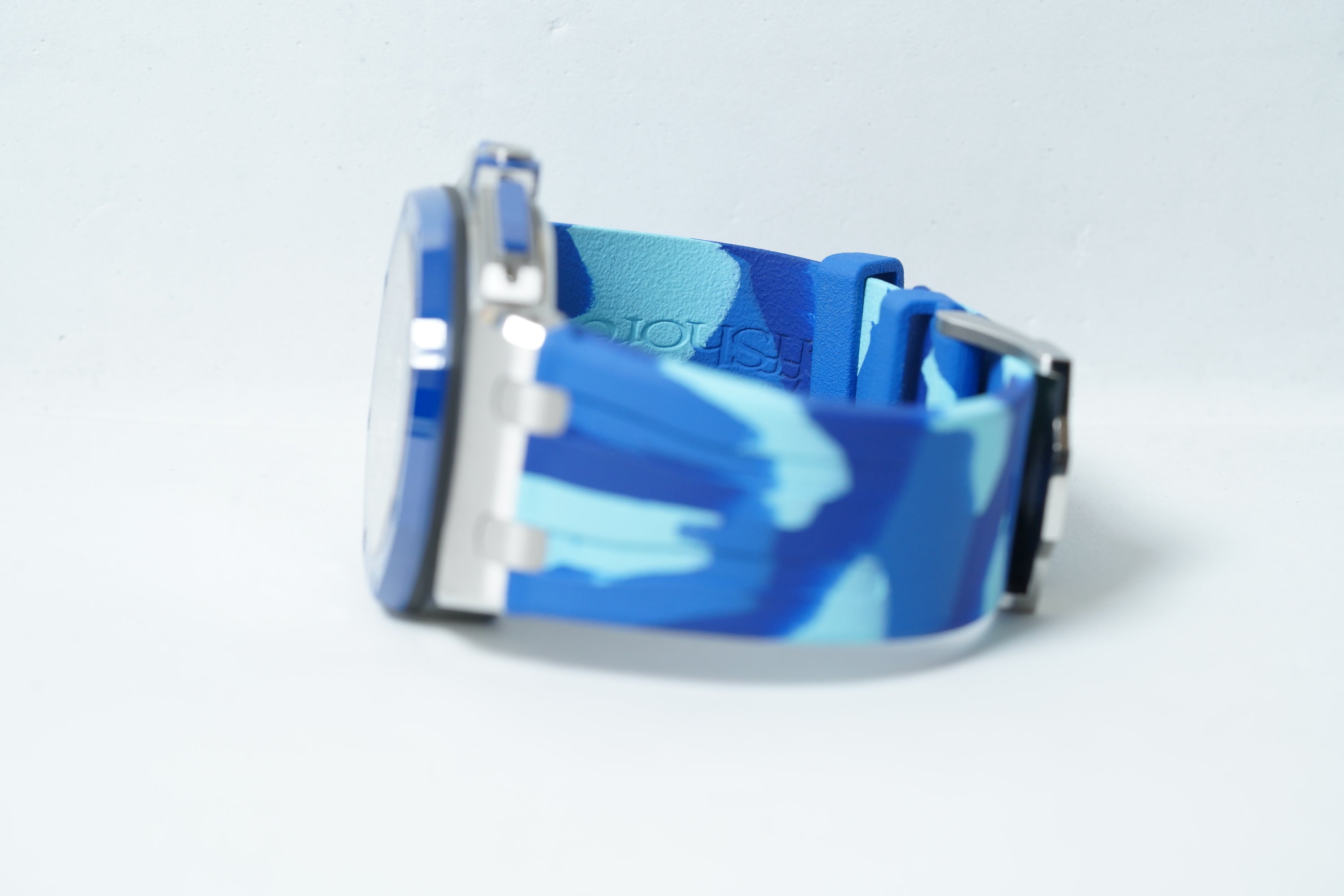 Audemars Piguet Royal Oak Offshore Chronograph "Camouflage Blue" (26400SO.OO.A335CA.01)