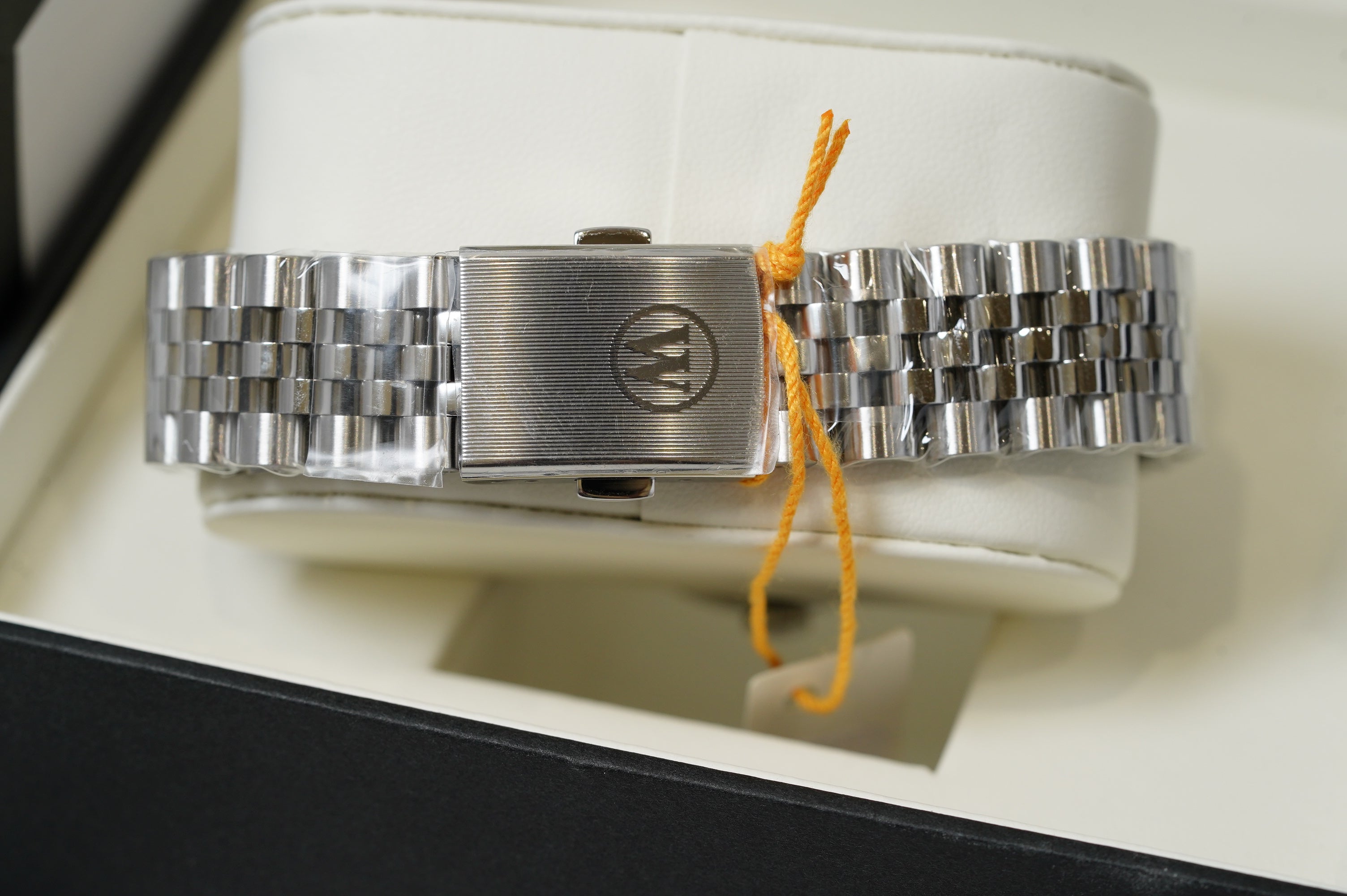 West End Watch Co. Sowar Prima Classic 37mm (6828.10.ONYX) – The