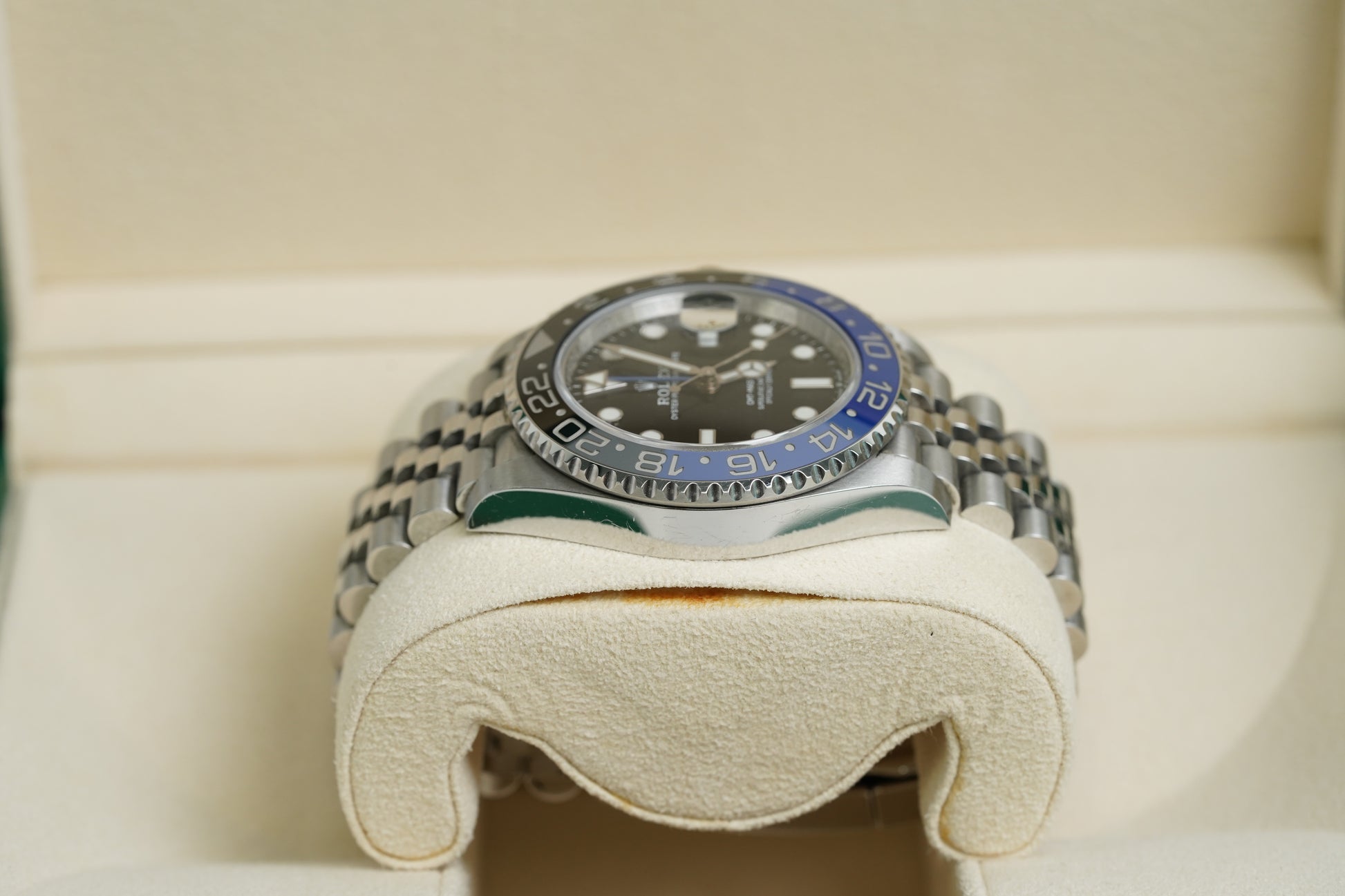 Rolex GMT-Master II - Batgirl (126710BLNR-0002)