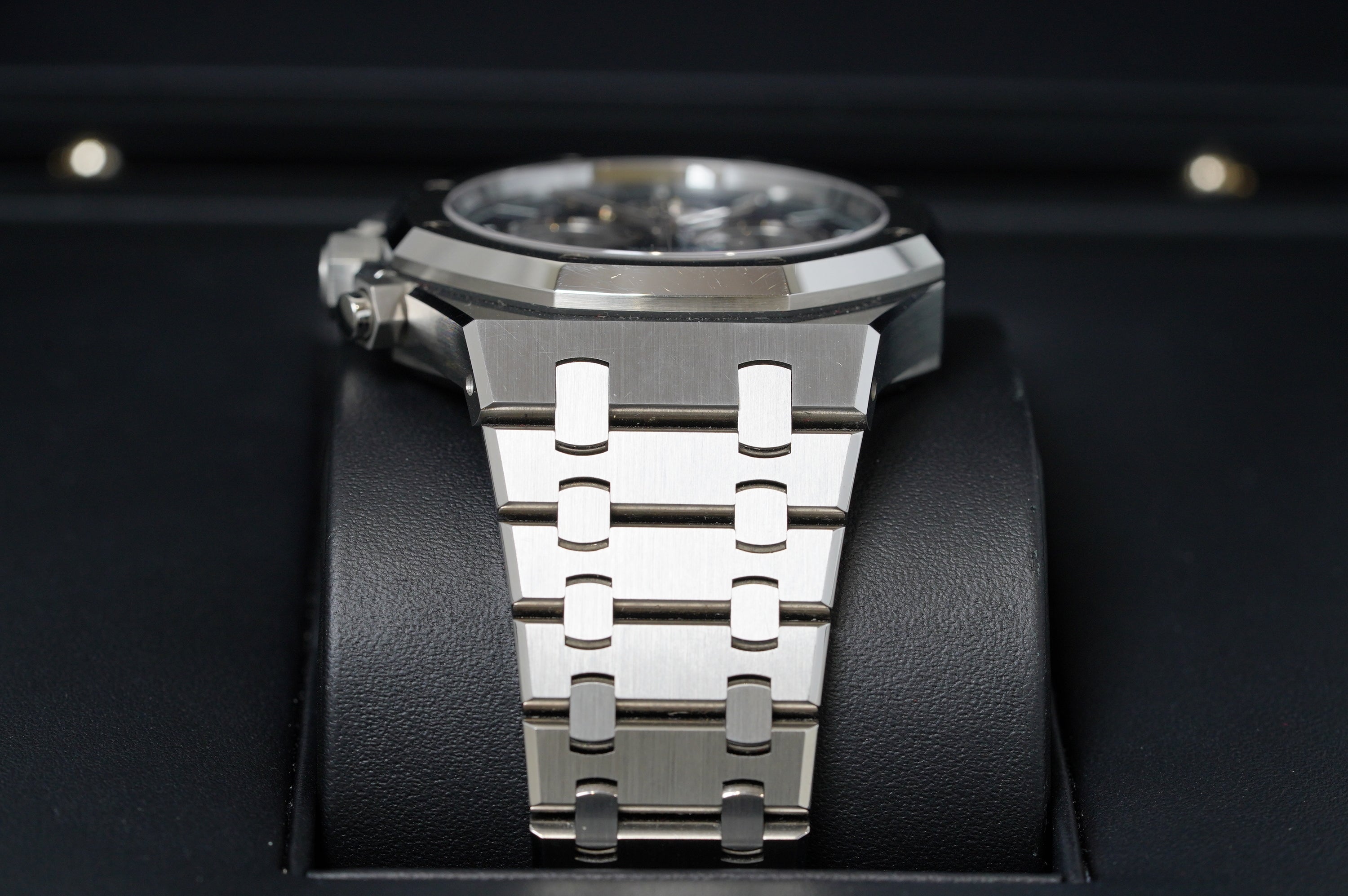 Audemars Piguet Royal Oak Chronograph (26331ST.OO.1220ST.01)