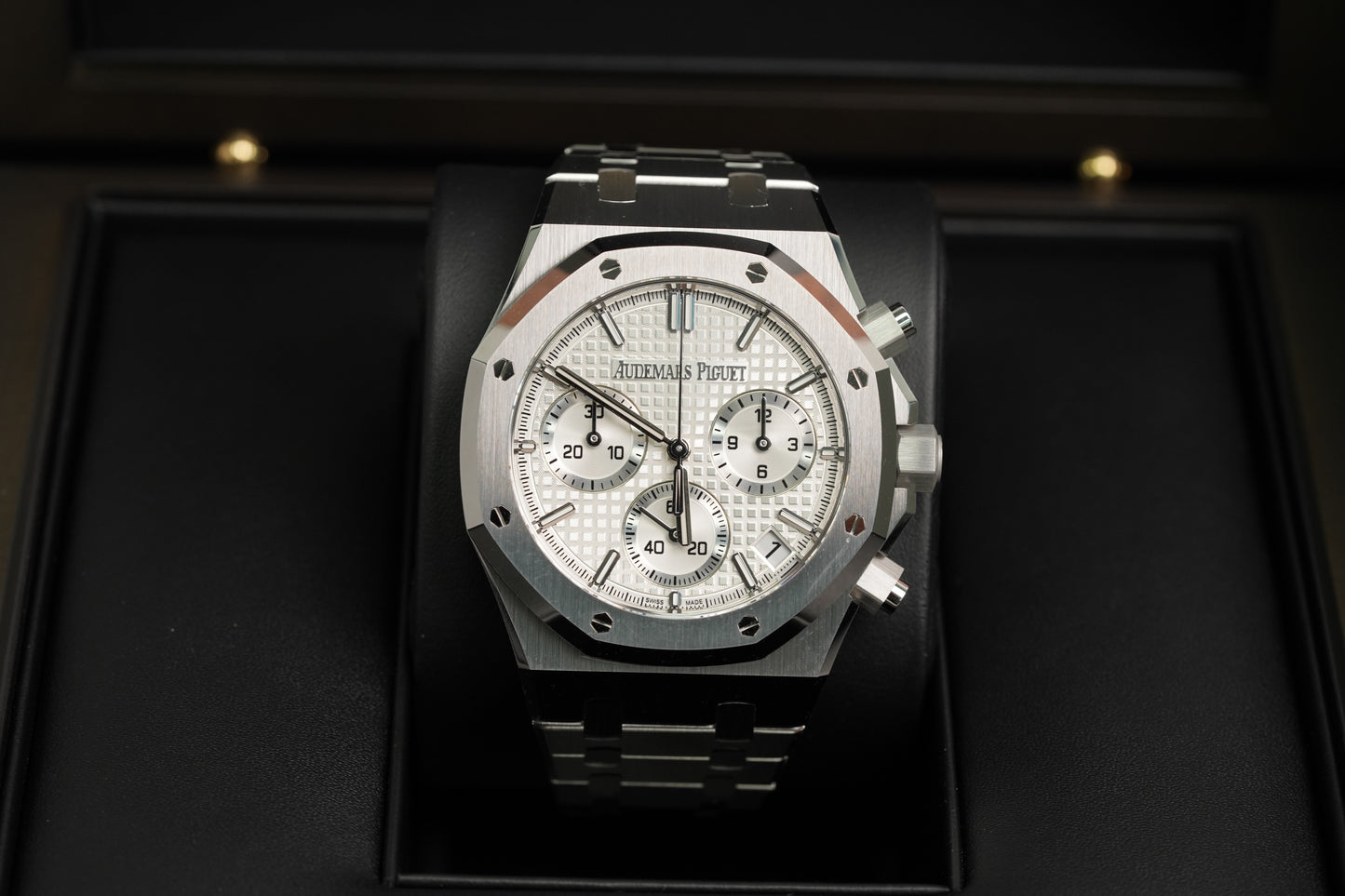 Audemars Piguet Royal Oak Chronograph (26240ST.OO.1320ST.07)