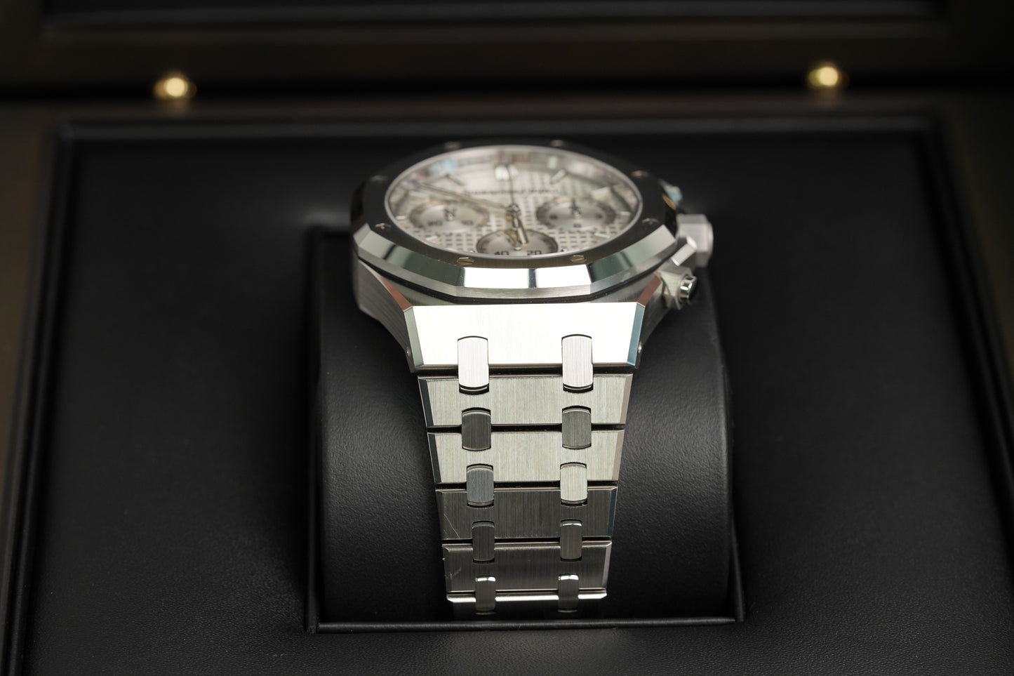 Audemars Piguet Royal Oak Chronograph (26240ST.OO.1320ST.07)