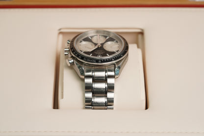 Omega Speedmaster Racing (326.30.40.50.01.002)