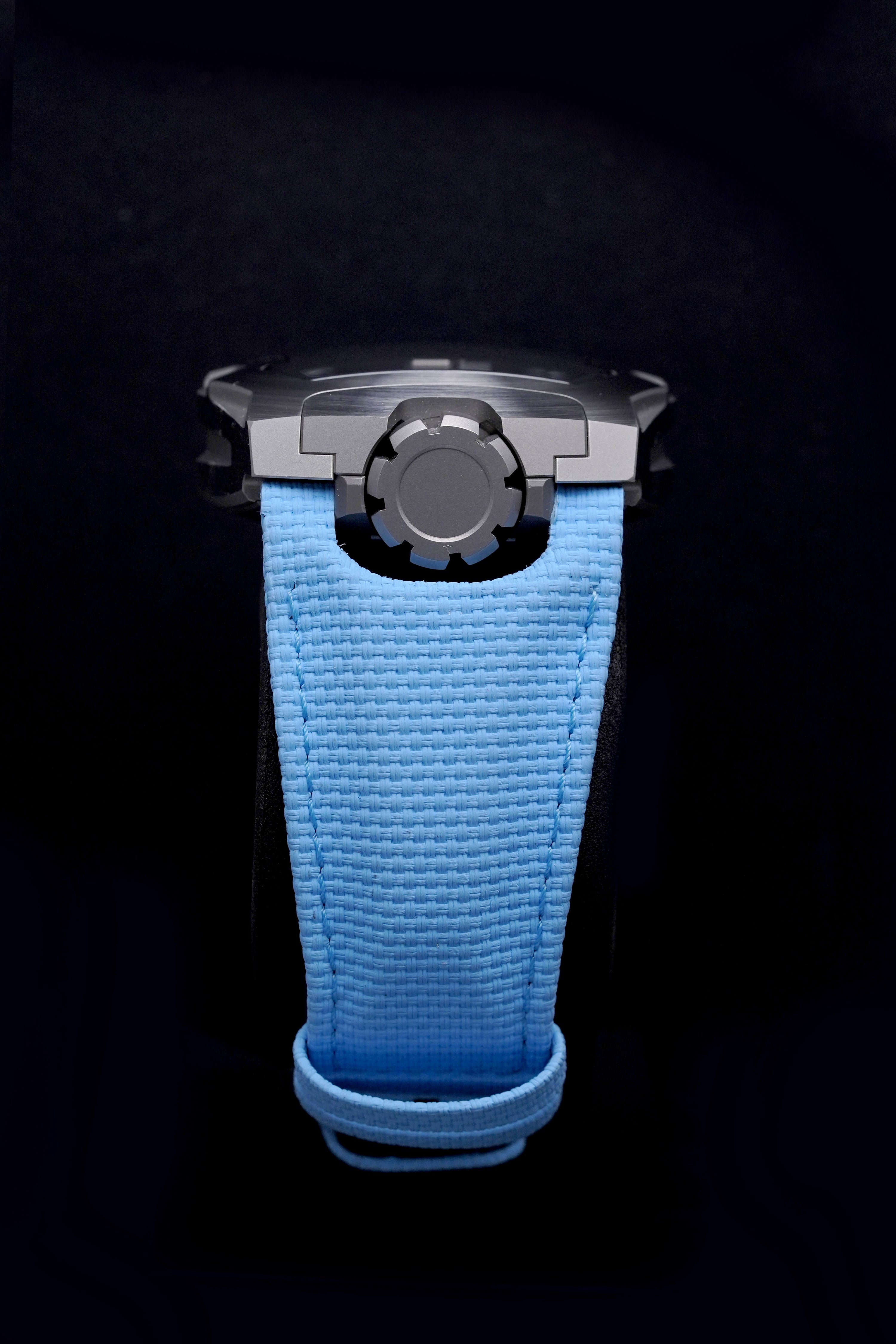 Urwerk Maltese Falcon 210 Limited to 35 Pieces  (UR-210)