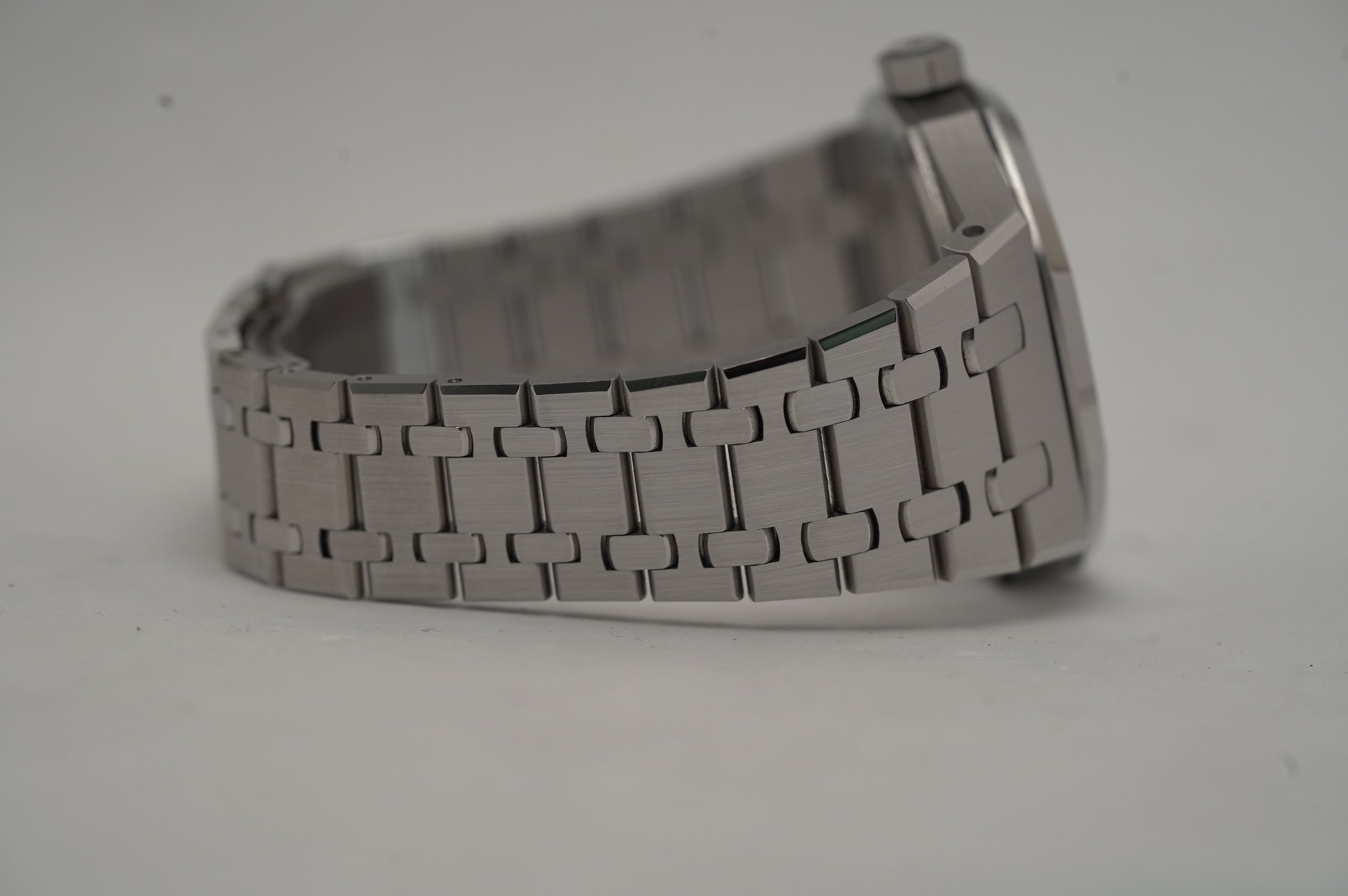 Audemars Piguet Royal Oak 37 mm (15550ST.OO.1356ST.08)