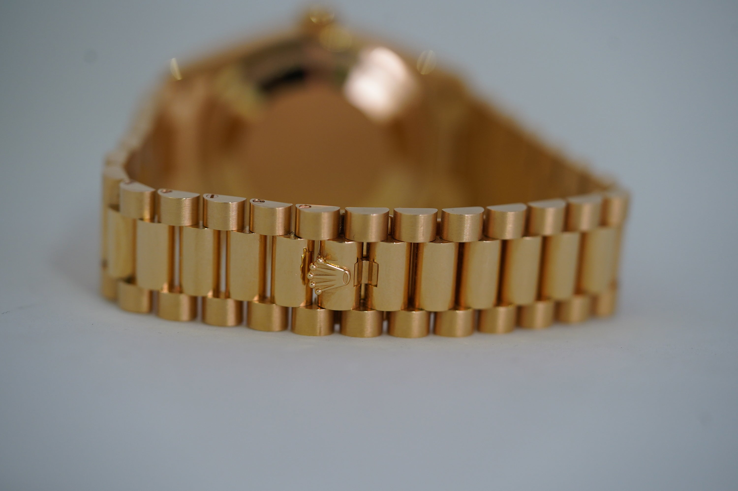 Rolex Day-Date 36 (128238-0118)