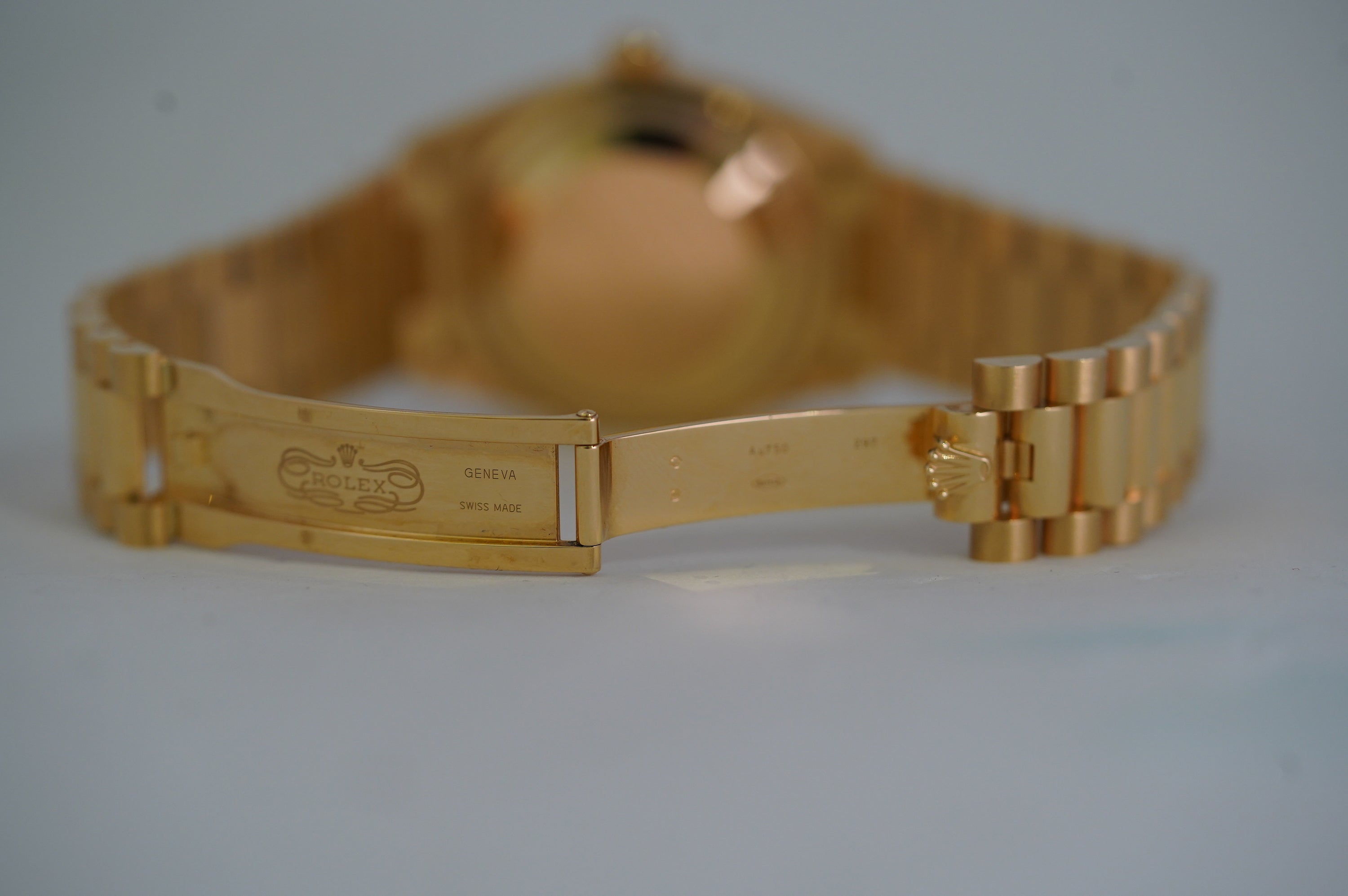 Rolex Day-Date 36 (128238-0118)