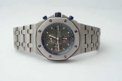 Audemars Piguet Royal Oak Offshore Chronograph (25721TI.OO.1000T1.01)