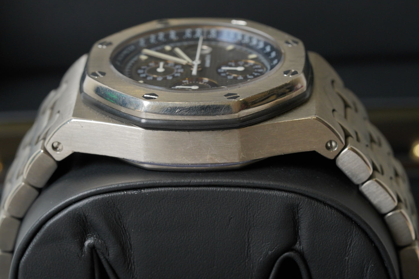 Audemars Piguet Royal Oak Offshore Chronograph (25721TI.OO.1000T1.01)