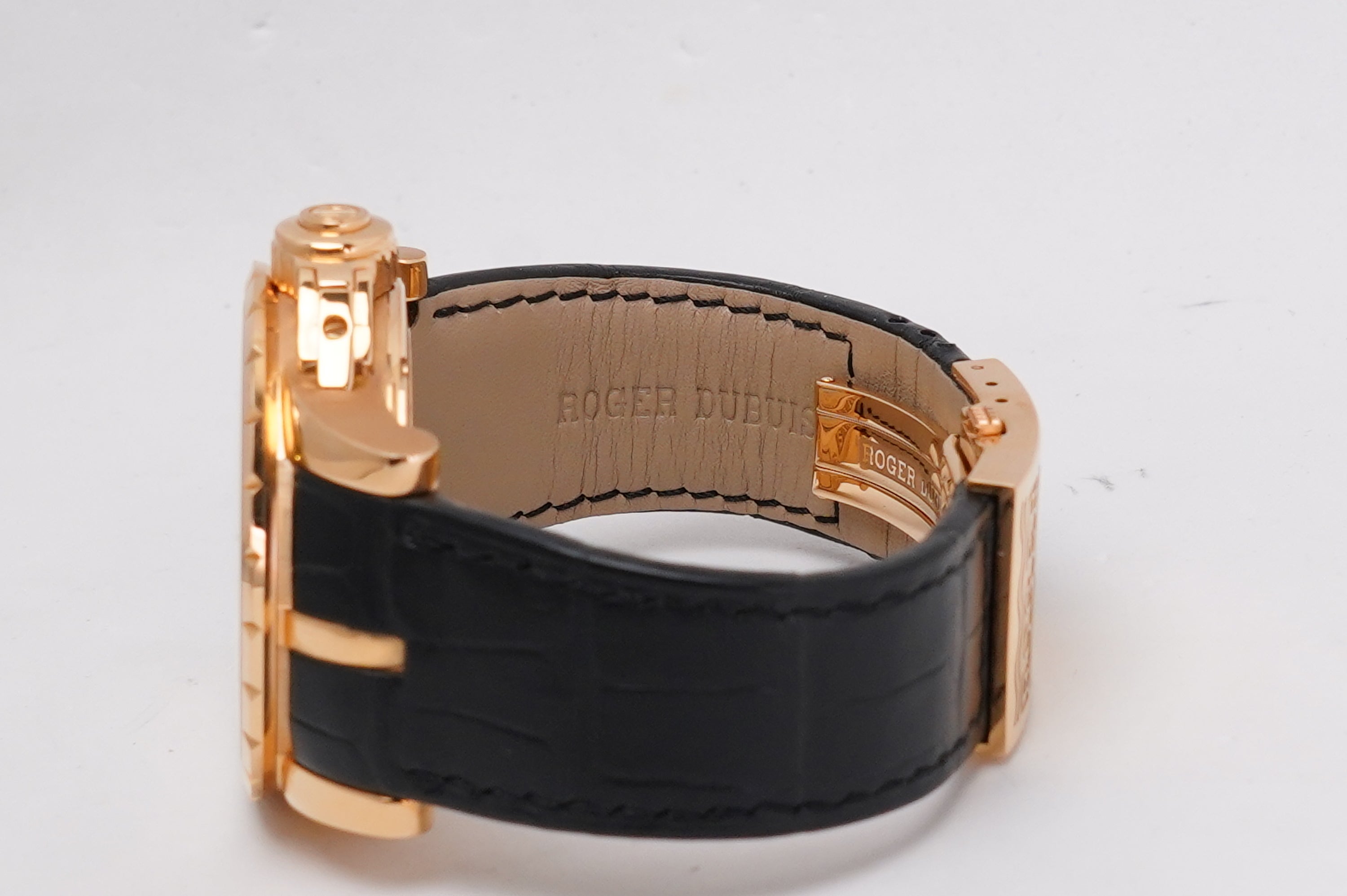 Roger Dubuis Flying Tourbillon - Limited Edition 88pcs (RDDBEX0216)