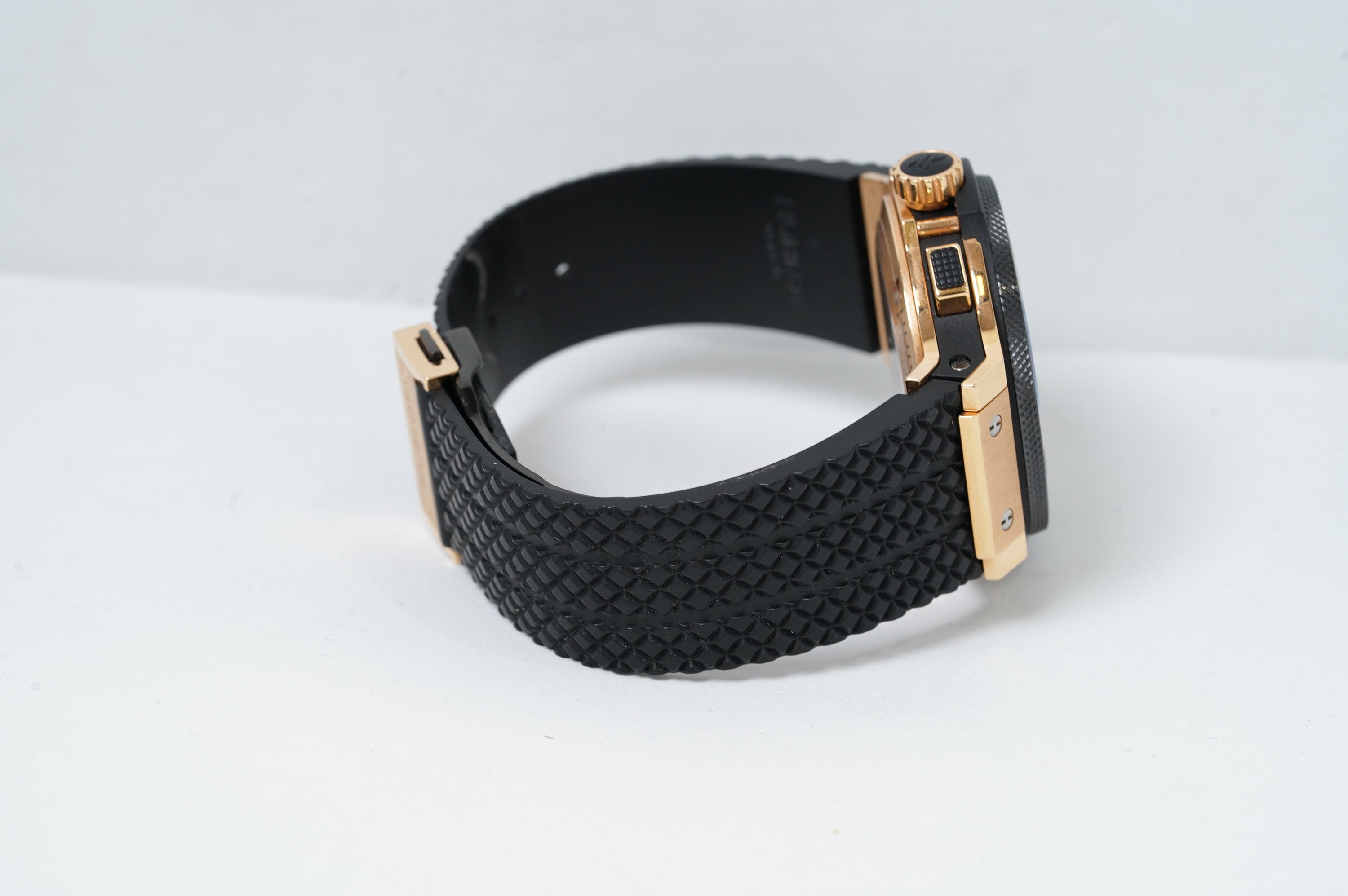 Hublot Big Bang Original Gold Ceramic (301.PB.131.RX)