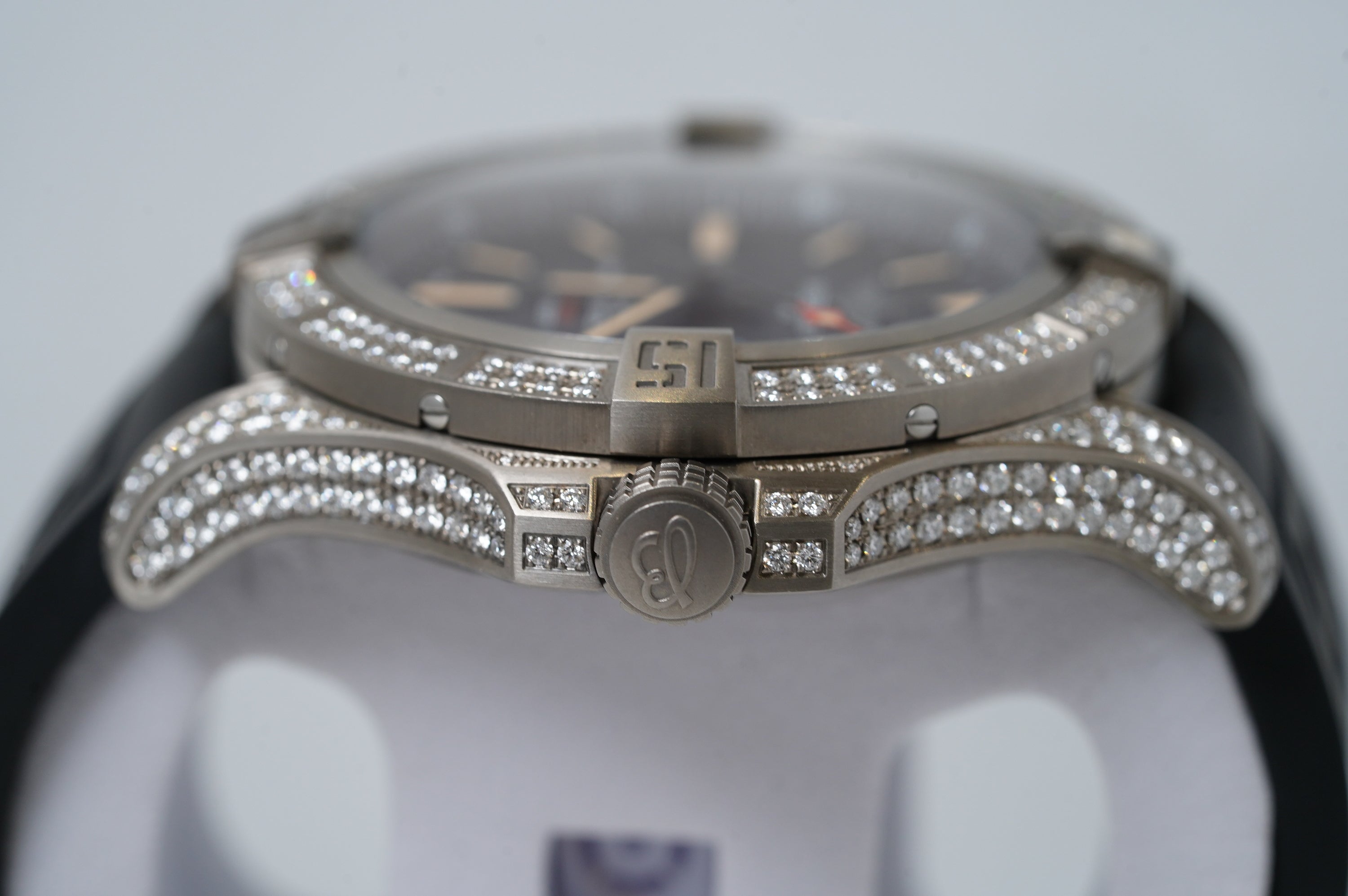 Breitling Avenger BlackBird (E1731063)