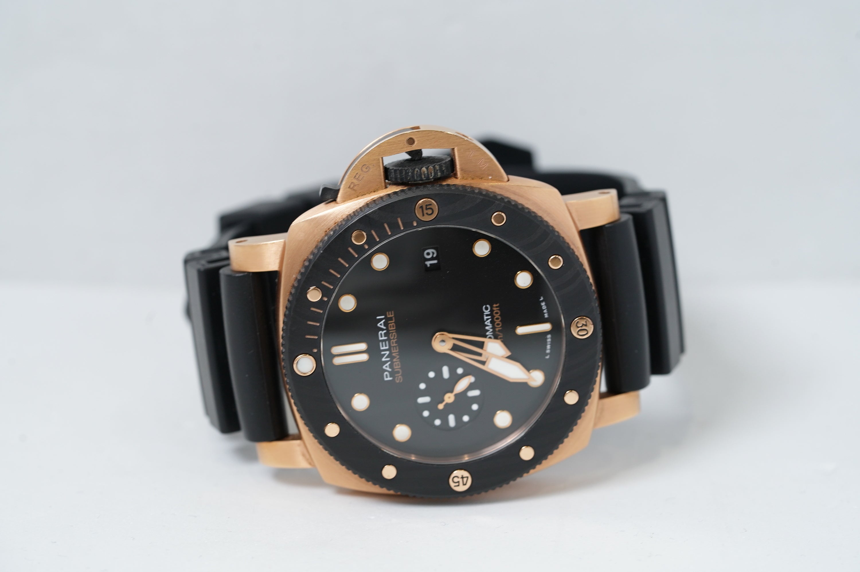 Panerai Submersible Goldtech (PAM02070)