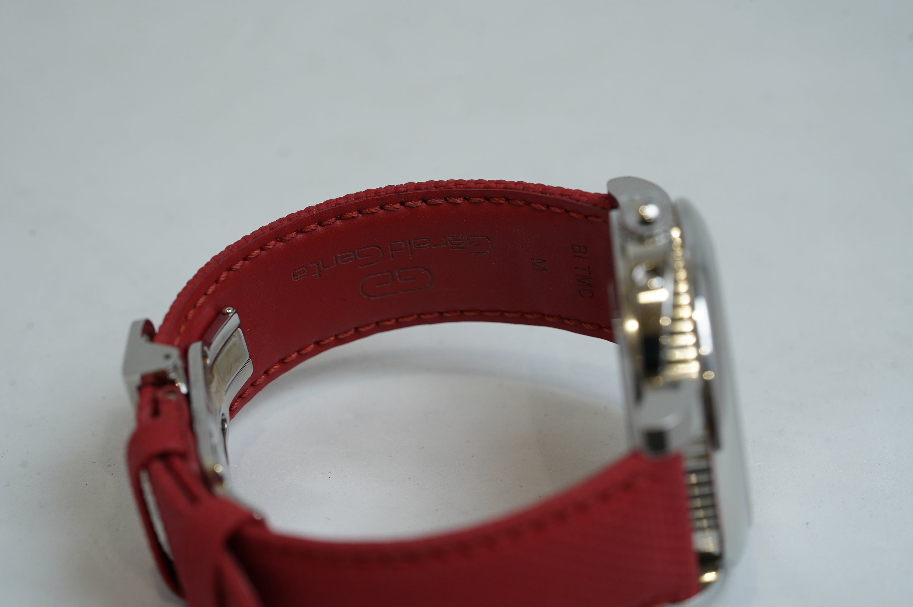 Gerald Genta Arena Retrograde Mickey Mouse Limited Edition (103613)