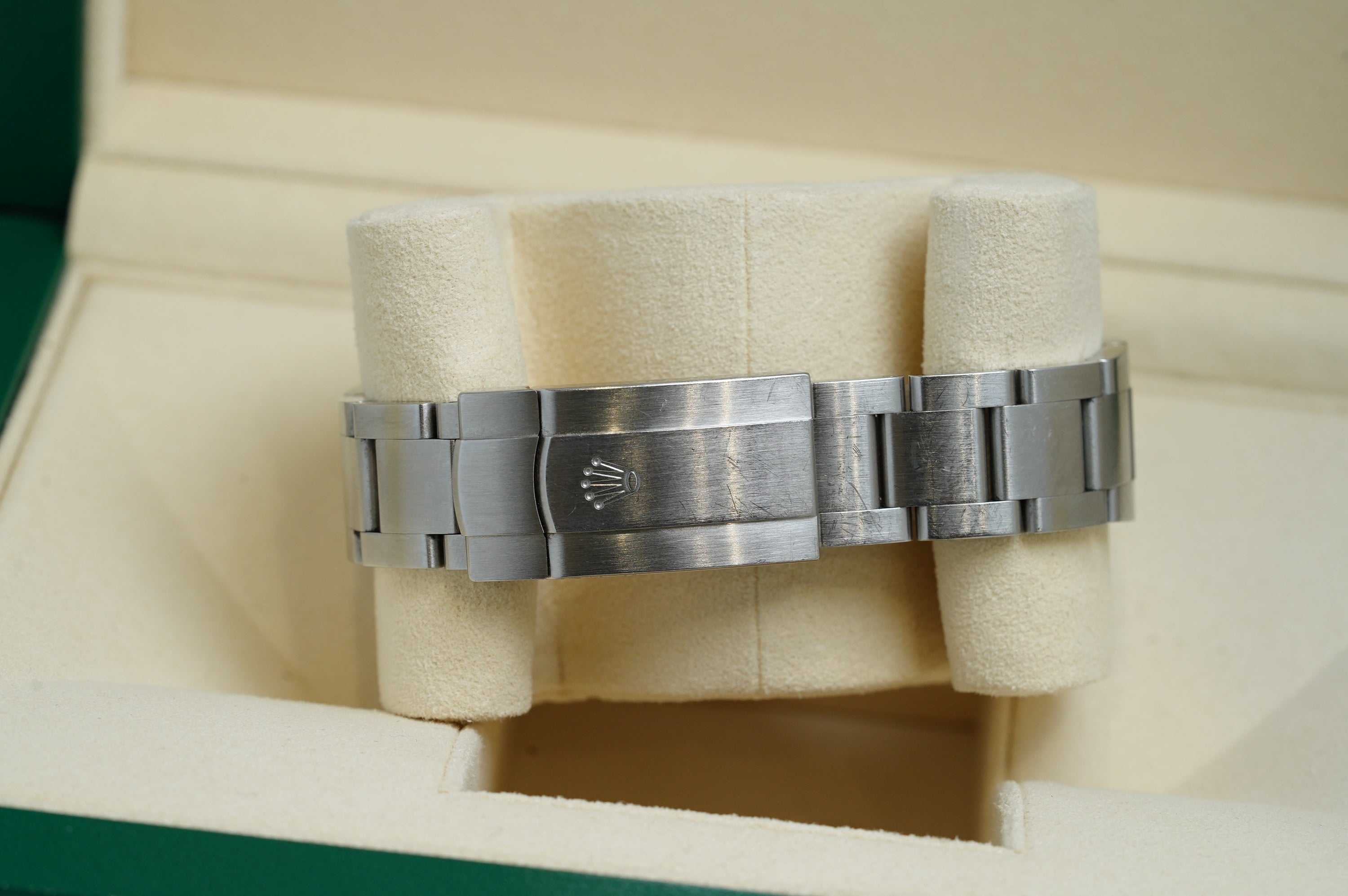 Rolex Oyster Perpetual 41 - Celebration (124300-0008)