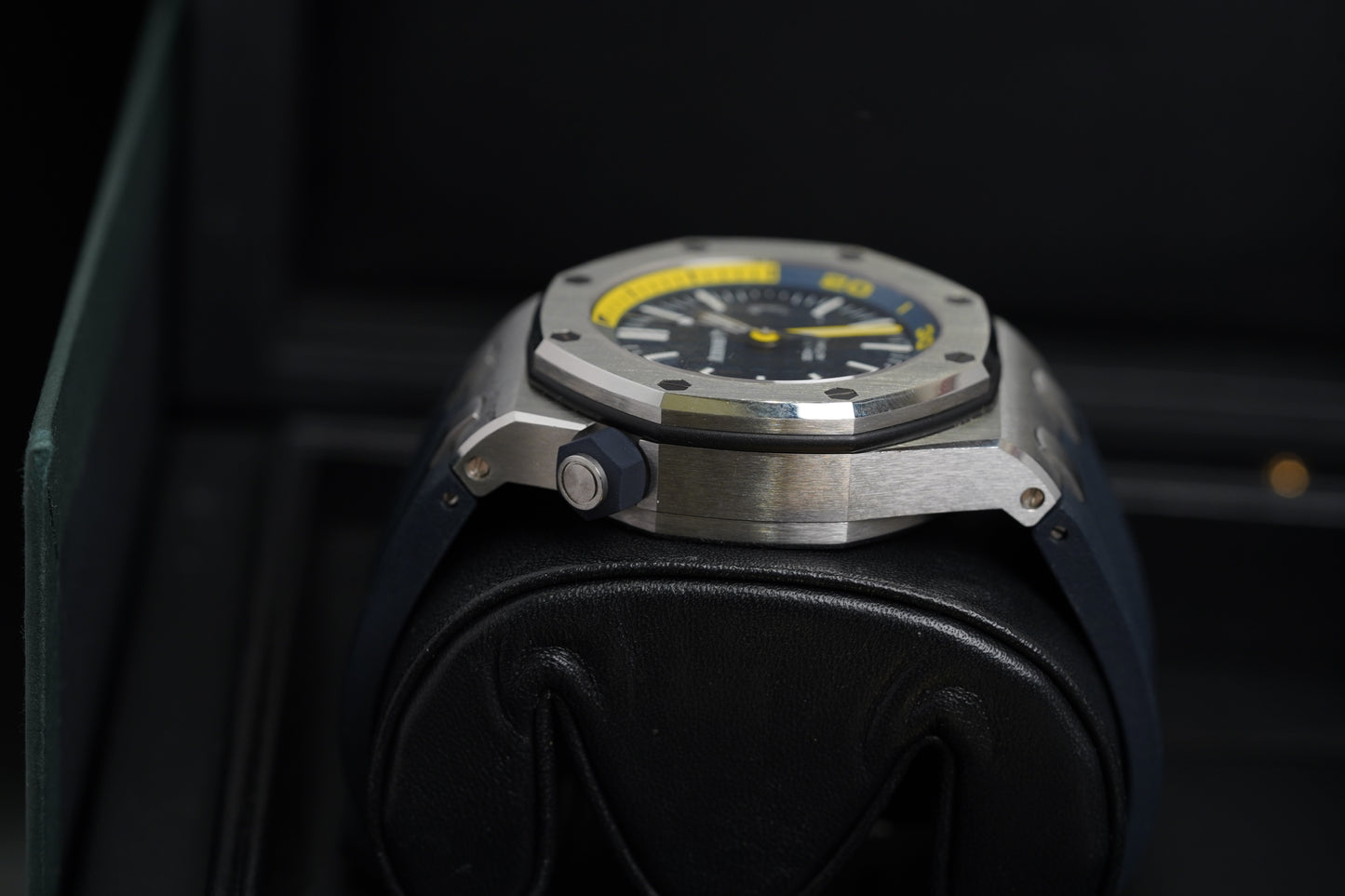 Audemars Piguet Royal Oak Offshore 42 (15710ST.OO.A027CA.01)