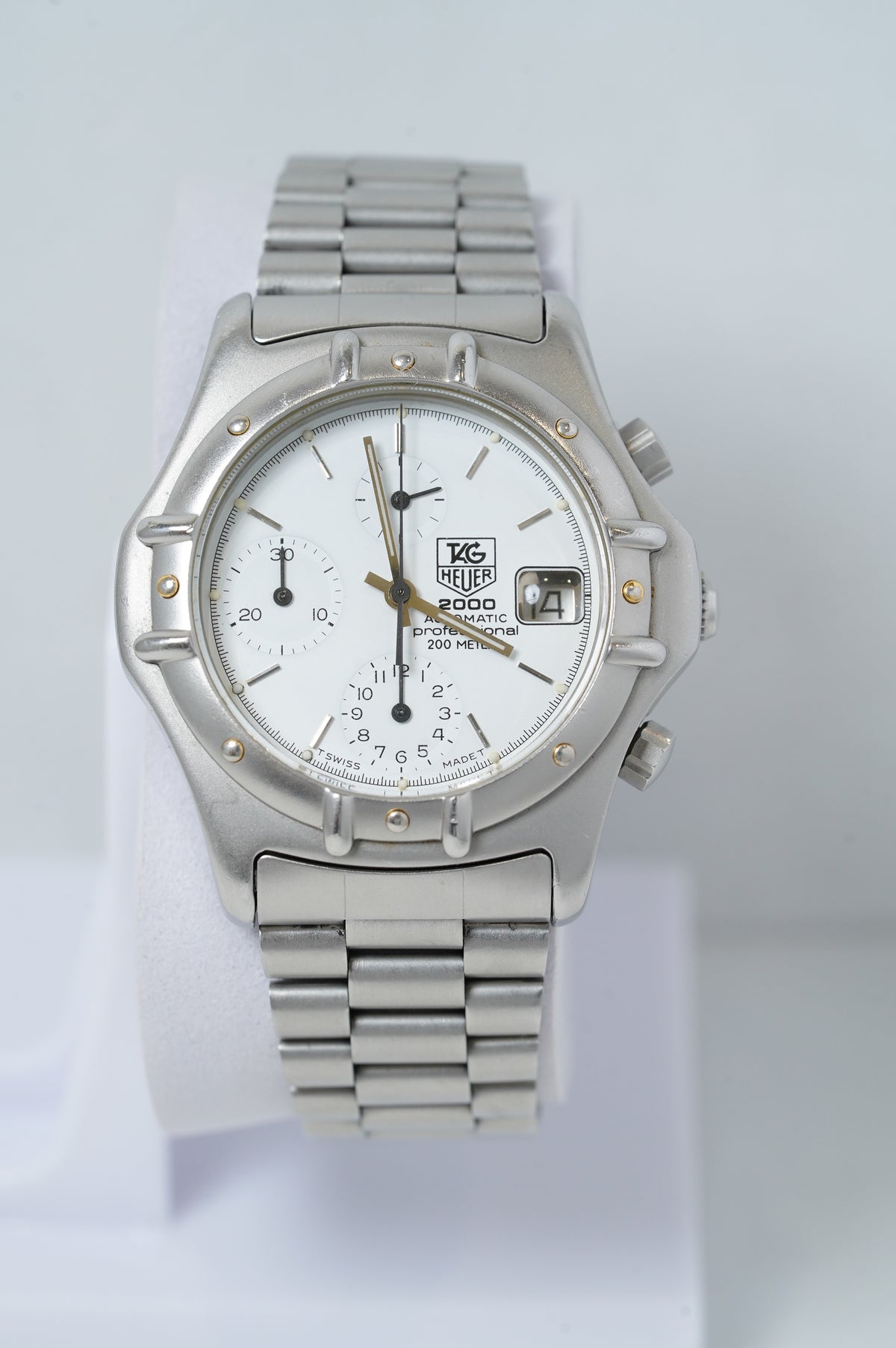 TAG Heuer - 2000 Automatic Professional Chronograph (154.006)