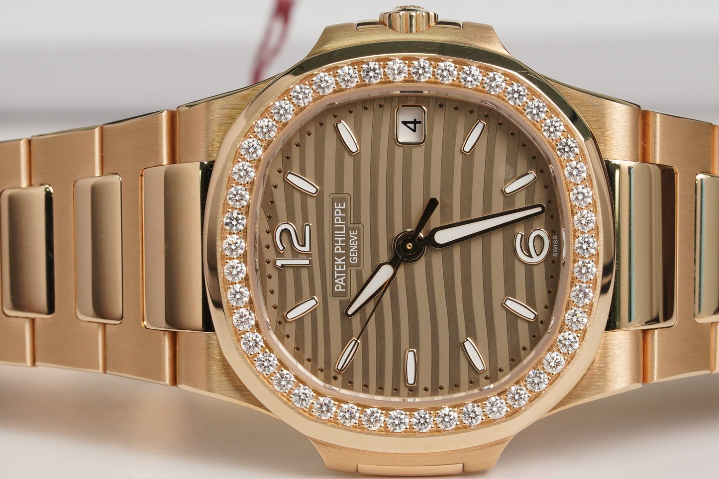 Patek Philippe Nautilus (7010/1R-012)
